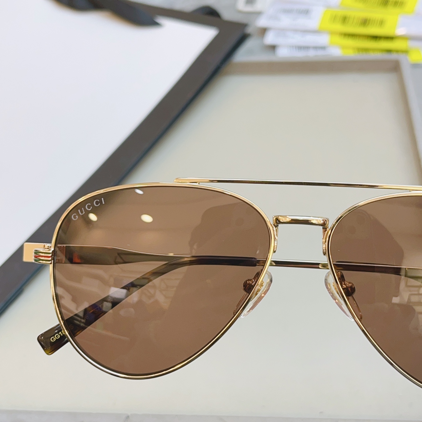 ，【GUCC*】古*驰新款太阳镜🕶️，MODEL：GG1847S，SIZE57口14-145