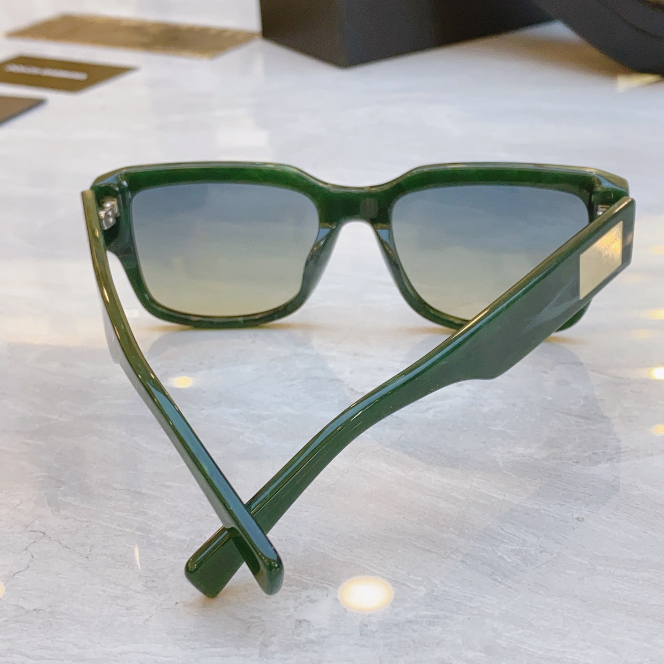 ，【DOLCE & GABBAN*】D*G新款太阳镜，MODEL：DG4483，SIZE：53口20-1