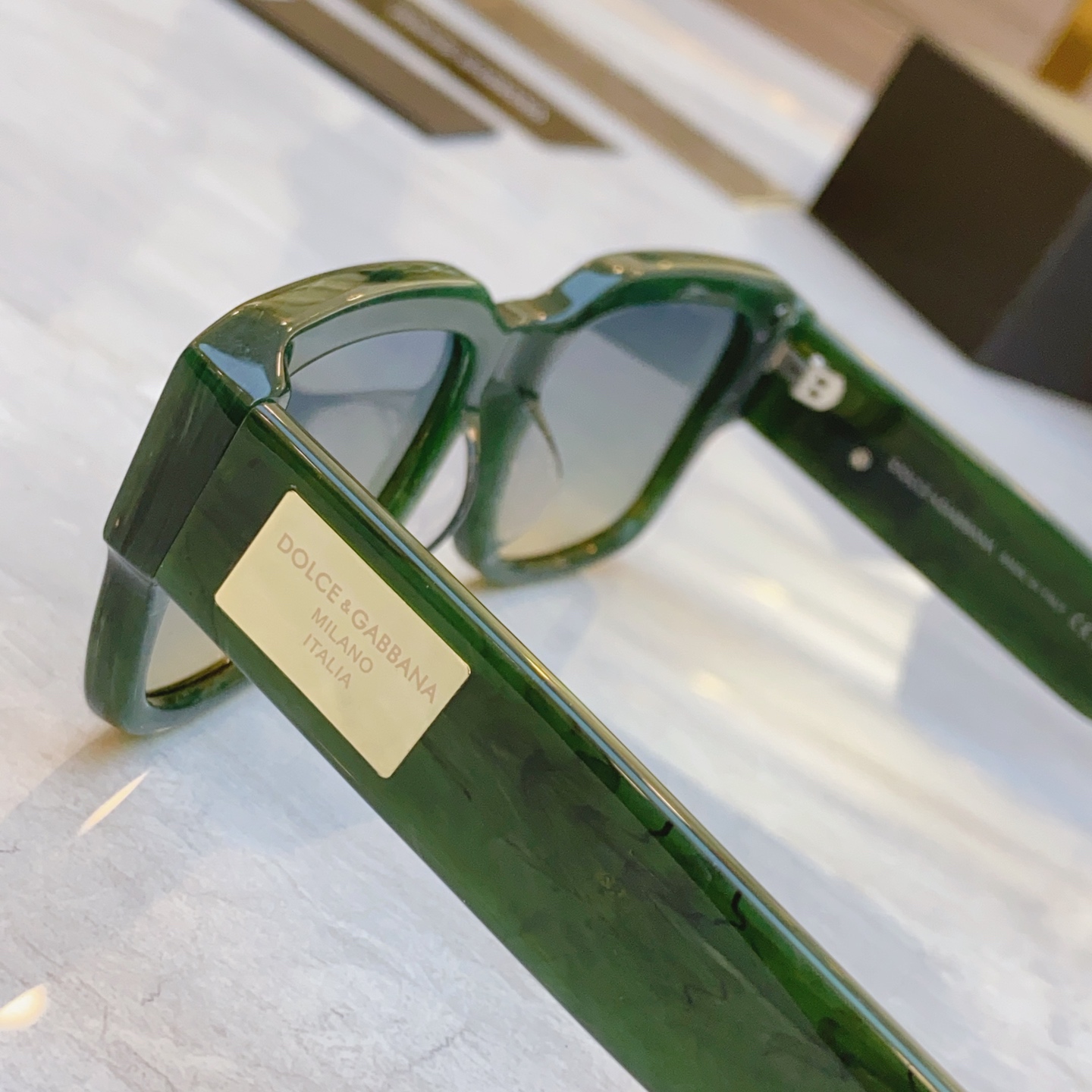 ，【DOLCE & GABBAN*】D*G新款太阳镜，MODEL：DG4483，SIZE：53口20-1