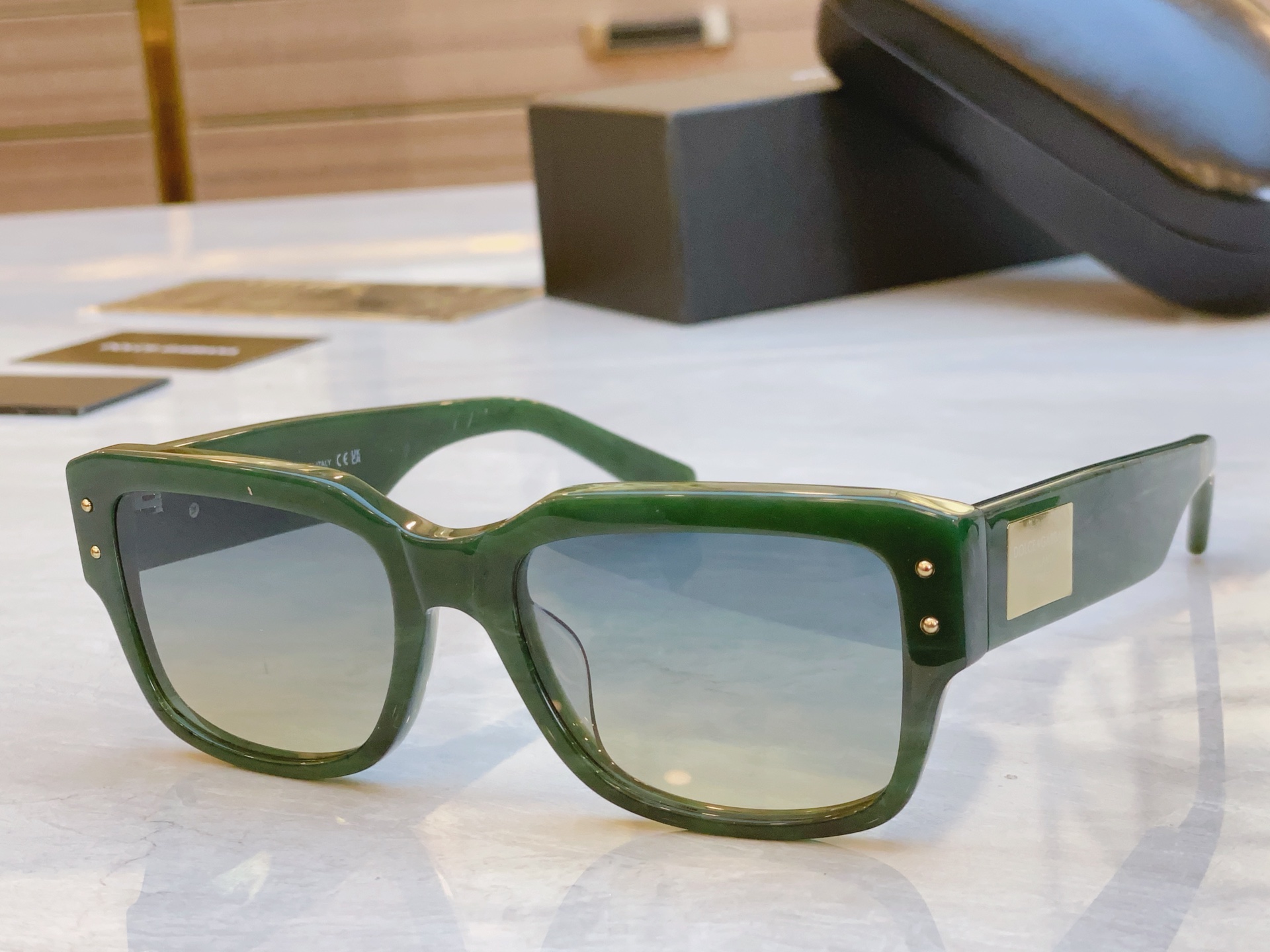 ，【DOLCE & GABBAN*】D*G新款太阳镜，MODEL：DG4483，SIZE：53口20-1