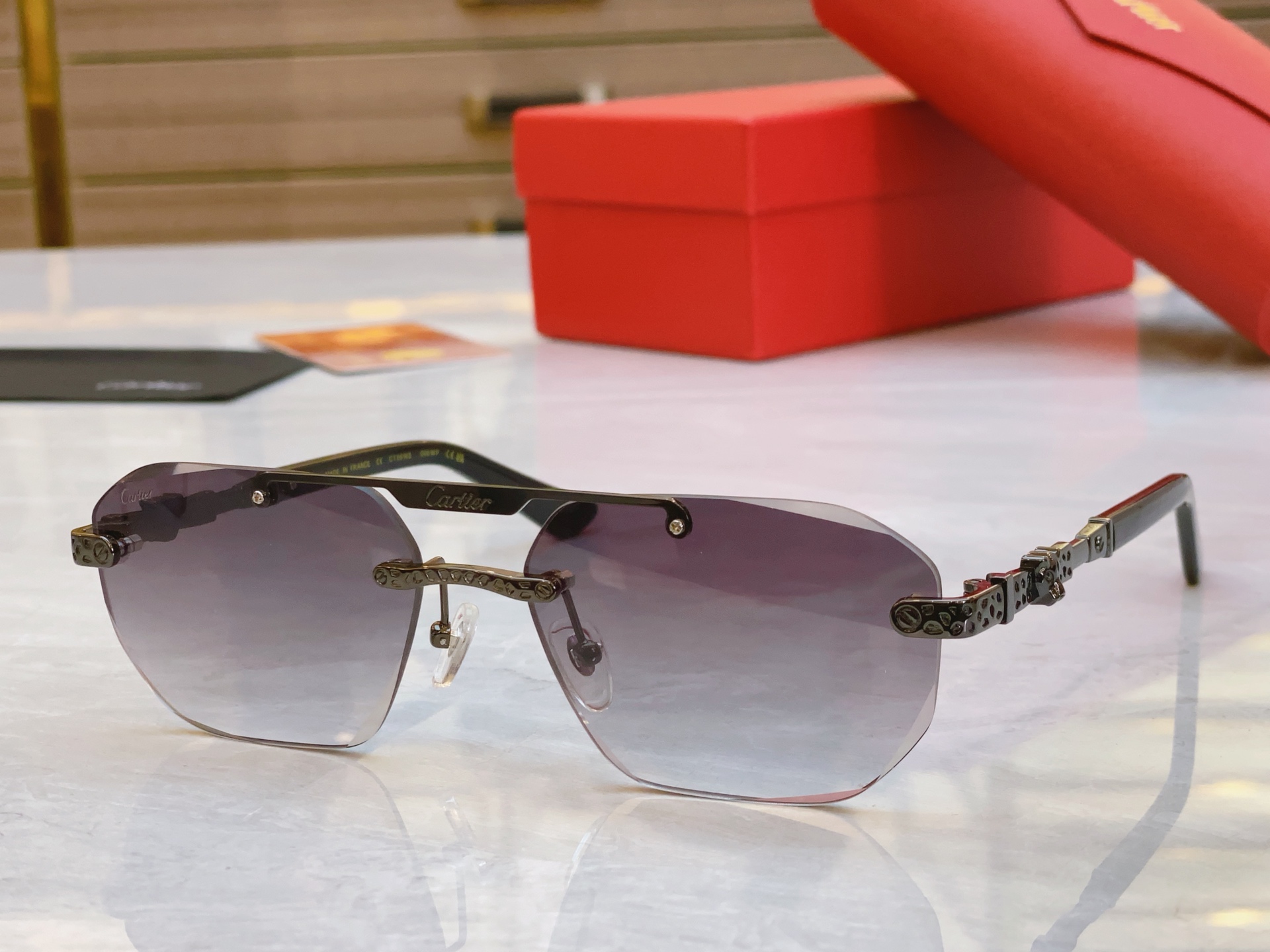 ，【CARTIE*】卡地*亚新款太阳镜，CT0616S，size57口17-140