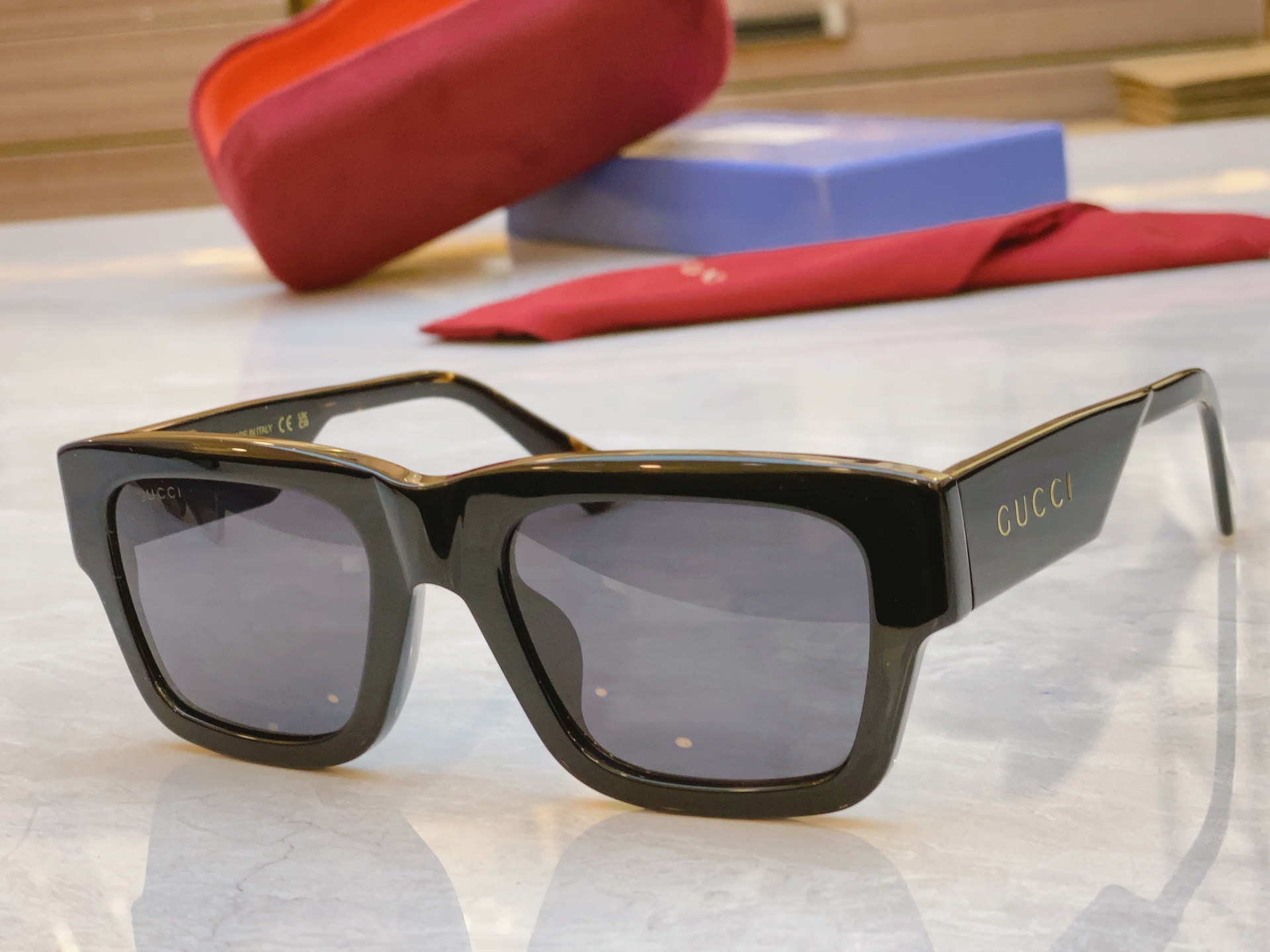 ，【GUCC*】古*驰新款太阳镜🕶️，MODEL：GG1688S，SIZE52口21-145
