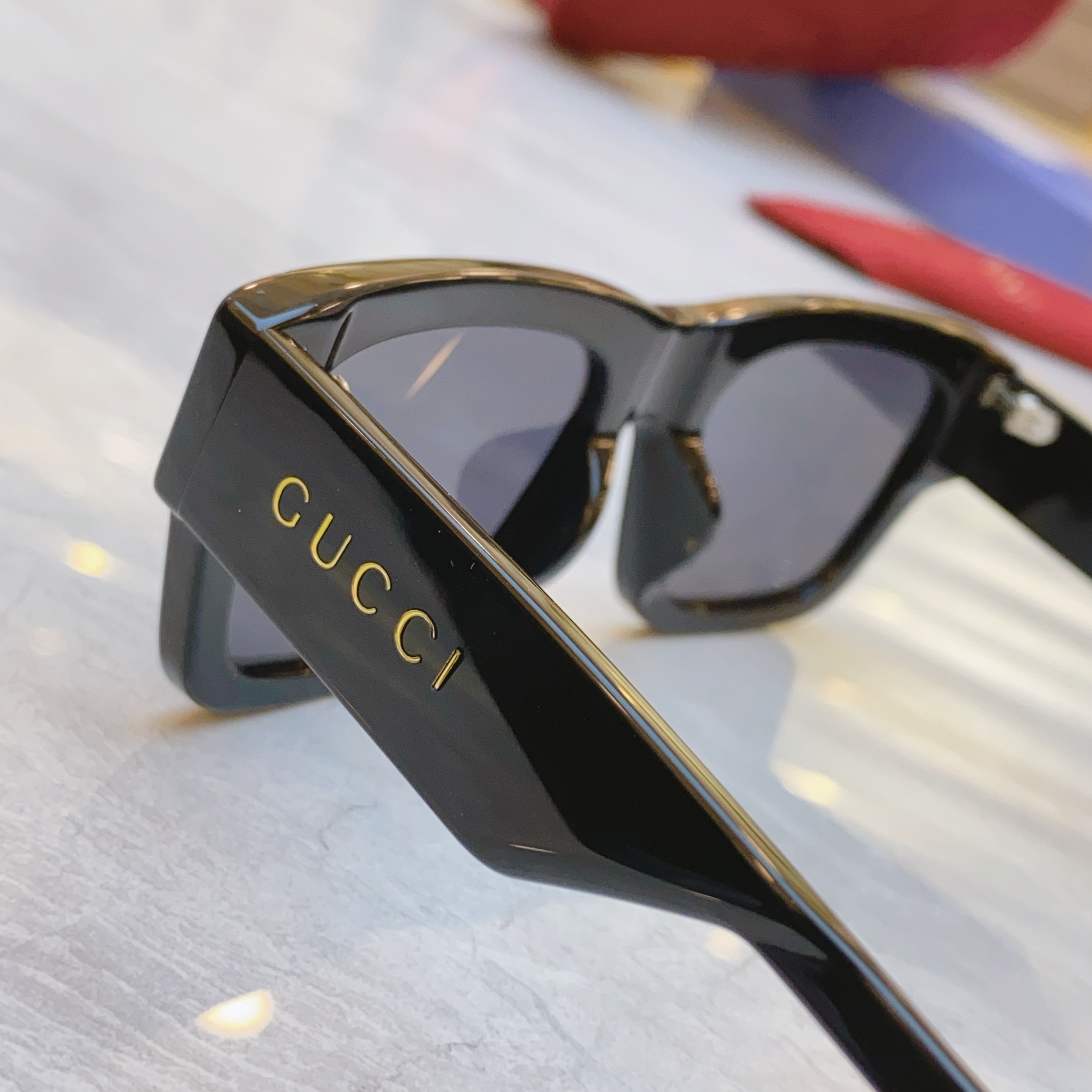 ，【GUCC*】古*驰新款太阳镜🕶️，MODEL：GG1688S，SIZE52口21-145