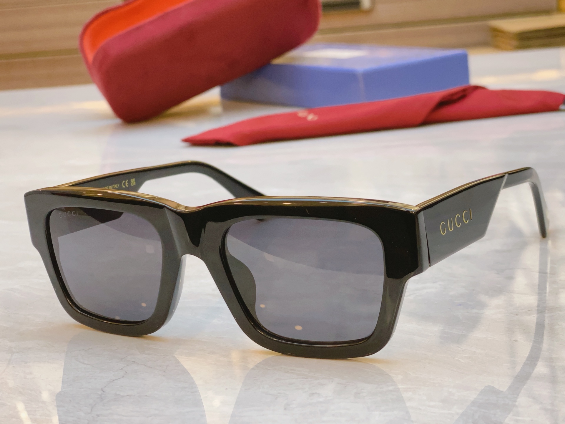 ，【GUCC*】古*驰新款太阳镜🕶️，MODEL：GG1688S，SIZE52口21-145