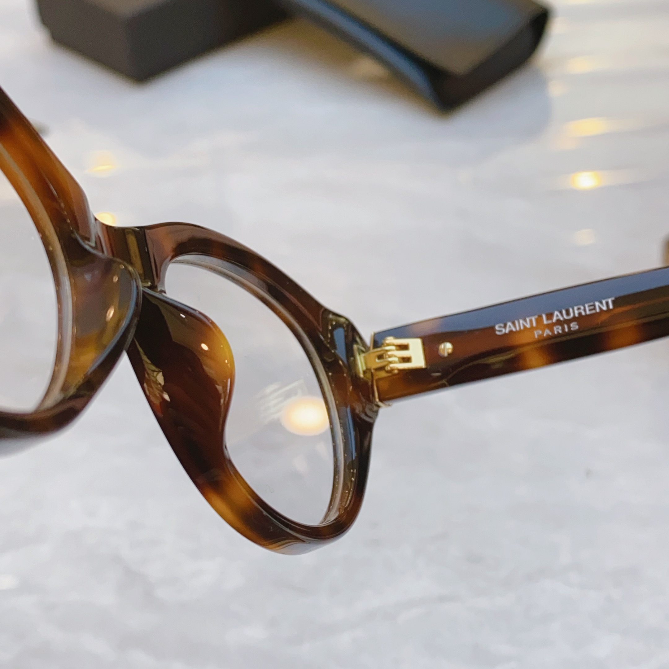 ，【SAINT LAURN*】圣罗*兰新款太阳镜，MODELSL148F，SIZE58口18-145