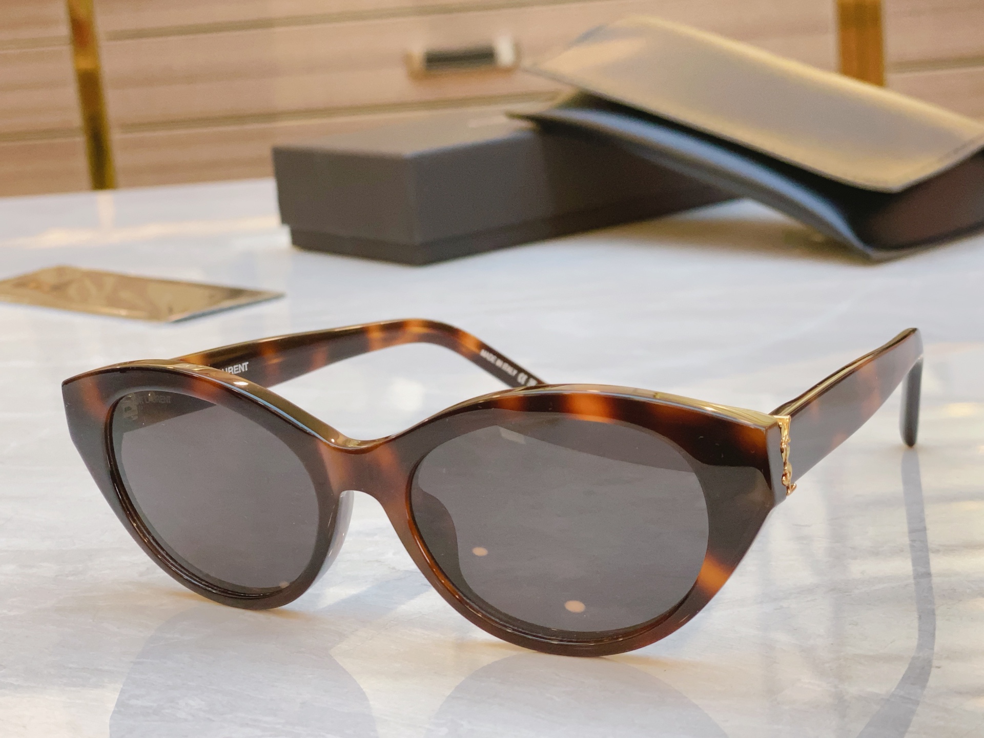 ，【SAINT LAURN*】圣罗*兰新款太阳镜，MODELSL148F，SIZE58口18-145