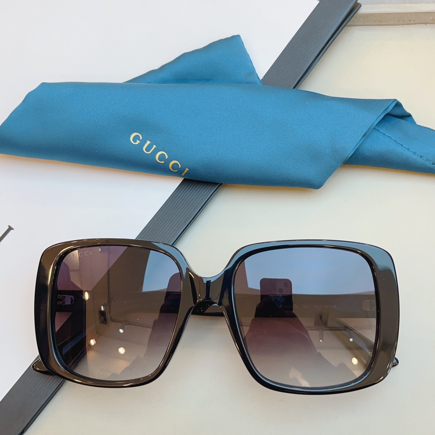 ，【GUCC*】古*驰新款太阳镜🕶️，GG0632SA，SIZE56口18-145 