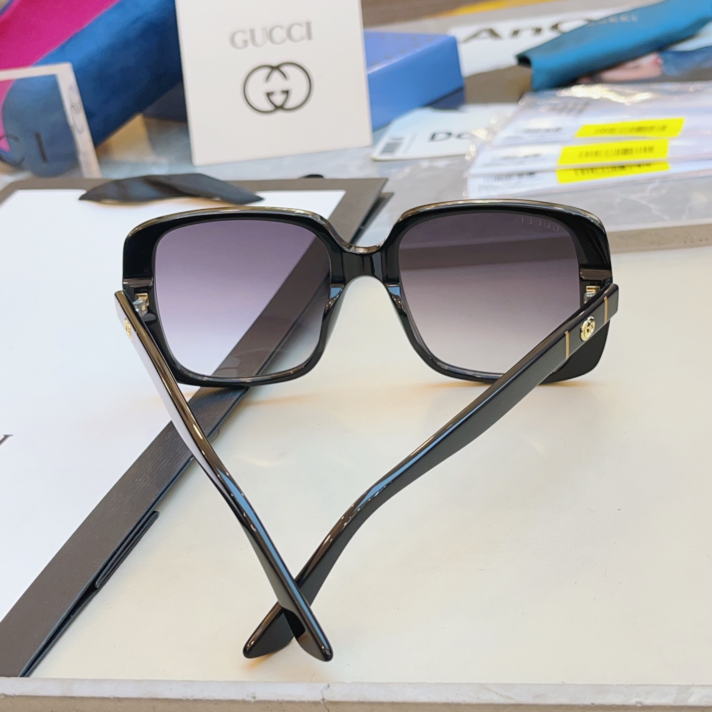 ，【GUCC*】古*驰新款太阳镜🕶️，GG0632SA，SIZE56口18-145 