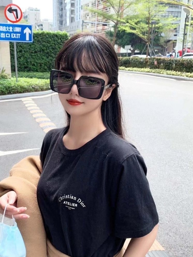 ，【GUCC*】古*驰新款太阳镜🕶️，GG0632SA，SIZE56口18-145 