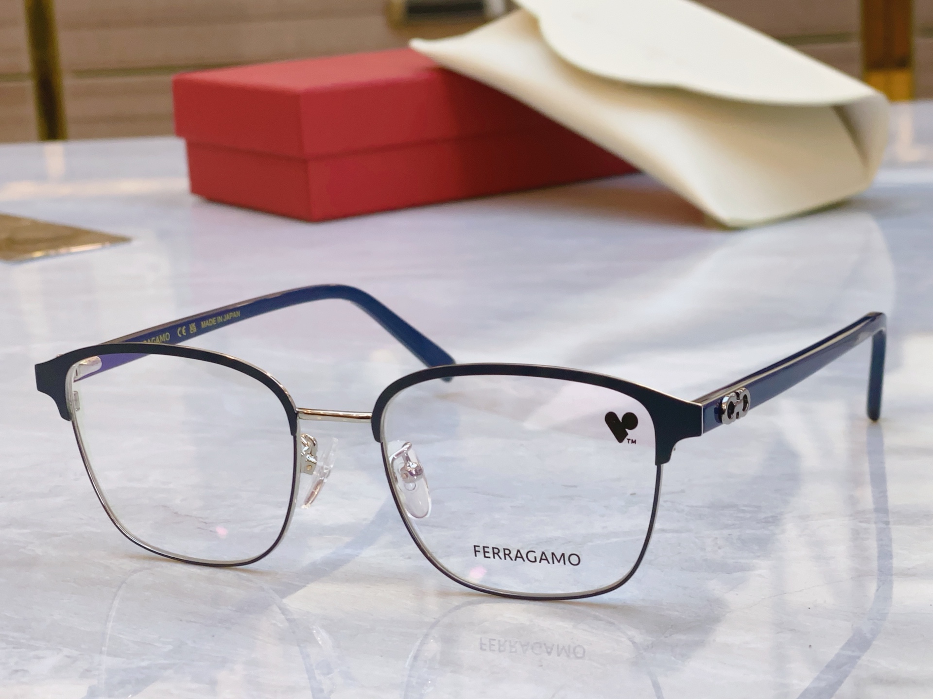 ￼，【Salvatore ferragam*】 菲拉*格慕 新款眼镜架，MODEL：SF2225，SIZ