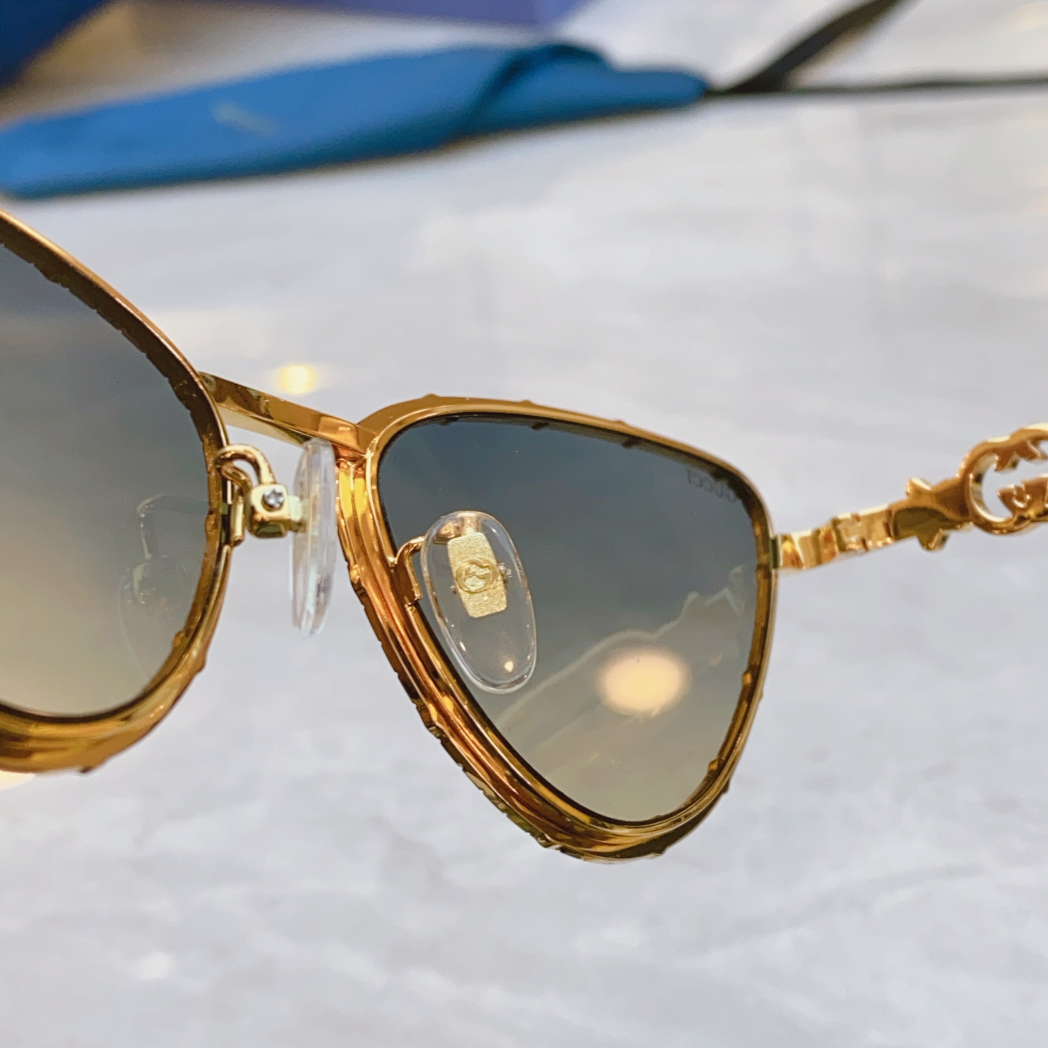 ，【GUCC*】古*驰新款太阳镜🕶️，MODEL：GG1569S，SIZE59口17-145