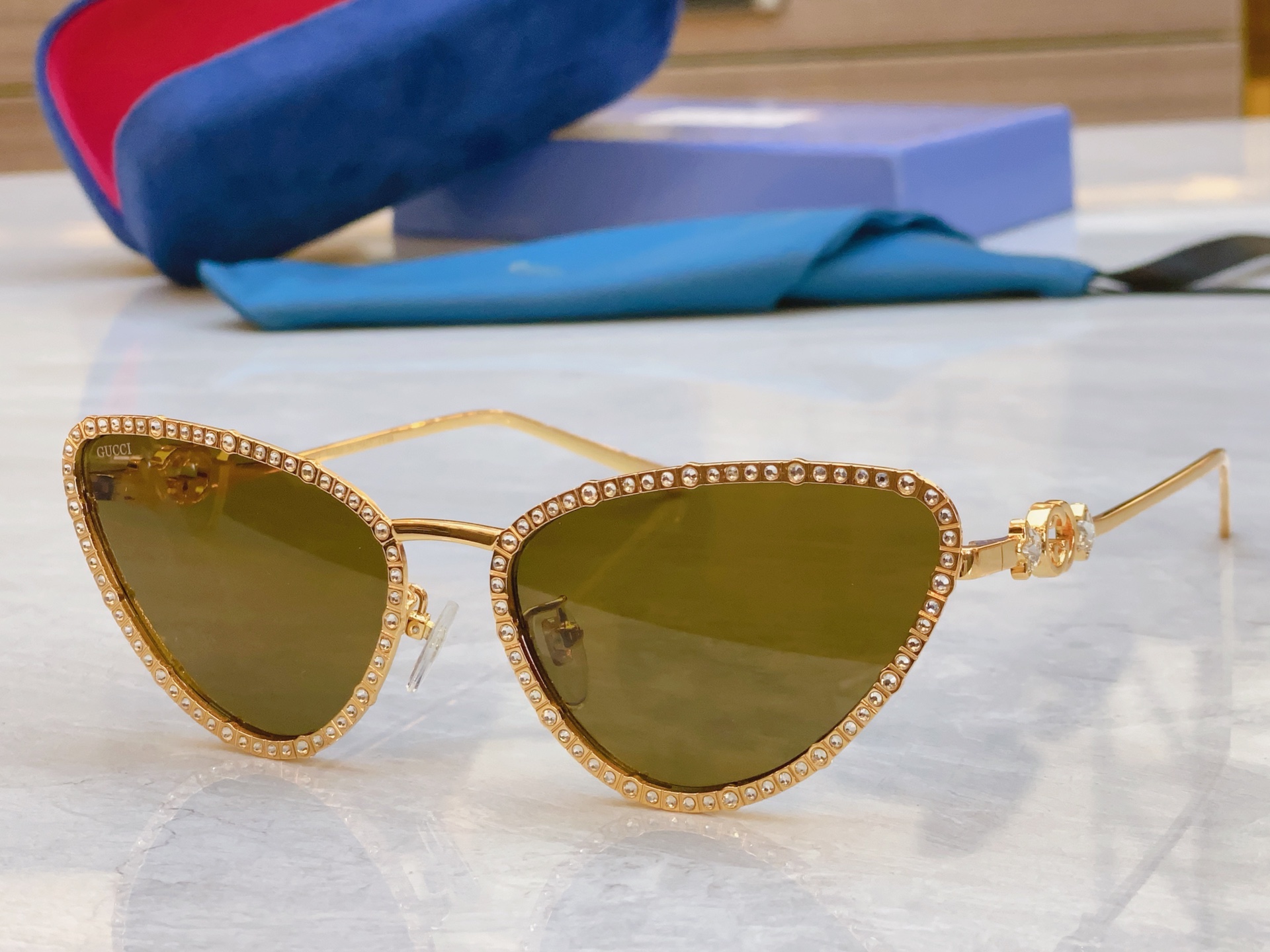 ，【GUCC*】古*驰新款太阳镜🕶️，MODEL：GG1569S，SIZE59口17-145