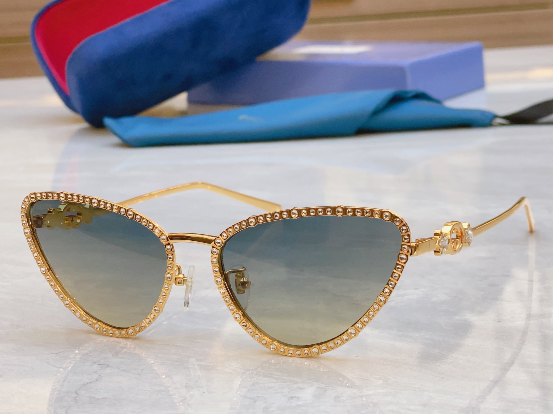 ，【GUCC*】古*驰新款太阳镜🕶️，MODEL：GG1569S，SIZE59口17-145