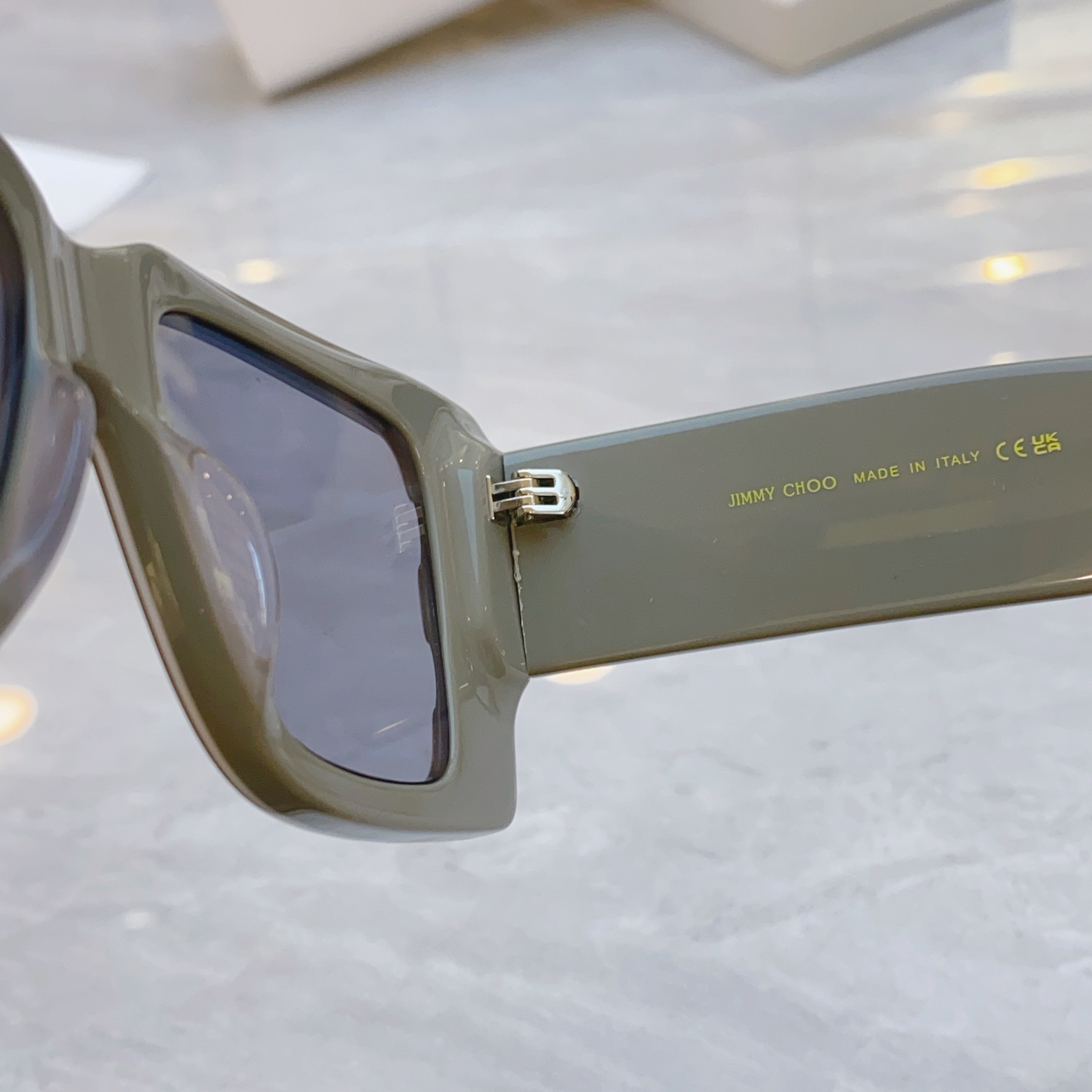 ，【JIMMY CHO*】吉米*周新款太阳镜，MODEL：JC5009，SIZE：52口17-142