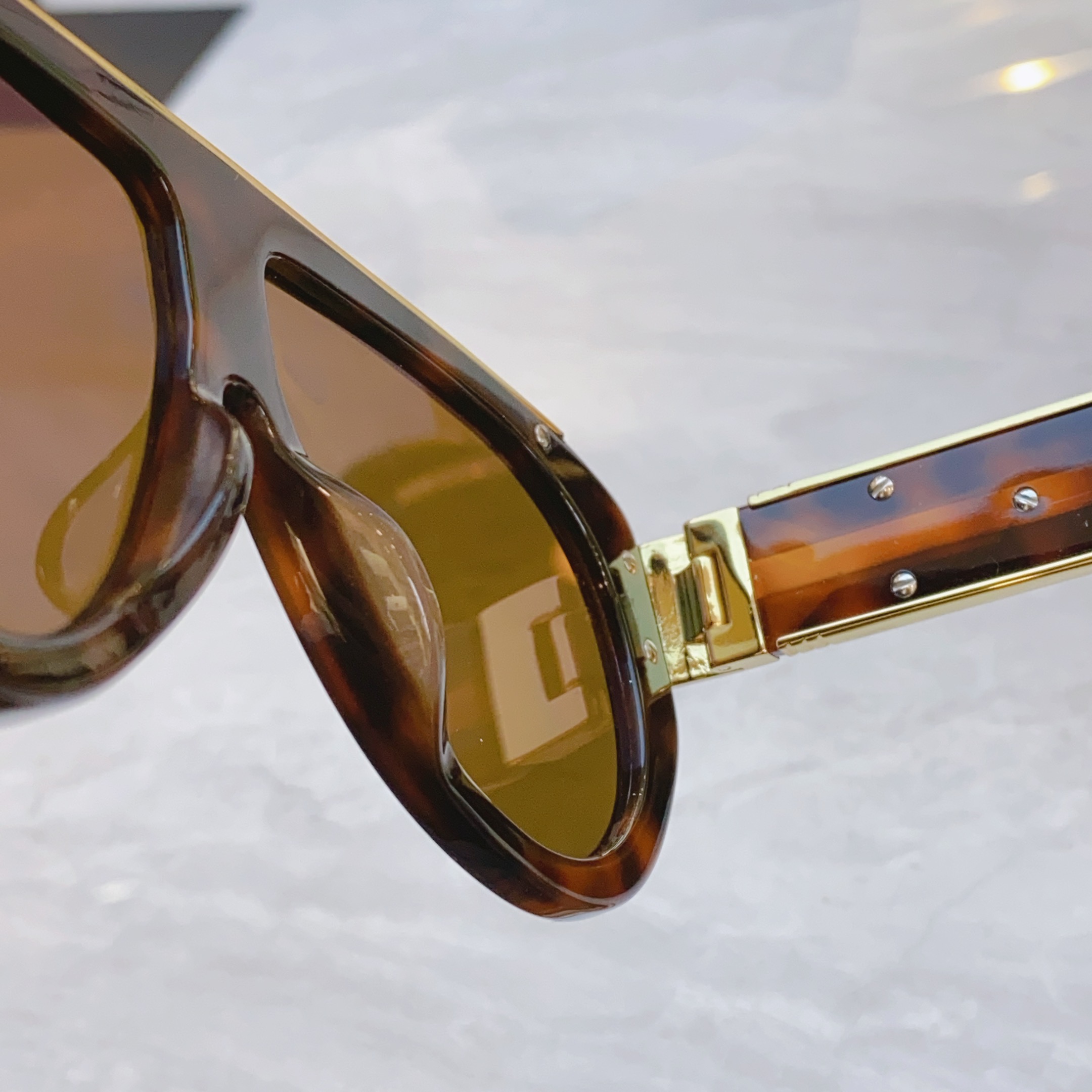 ，【MAYBAC*】迈巴*赫新款太阳镜🕶️🕶️，MODEL THE IDOLI-A9 ，SIZE：60口
