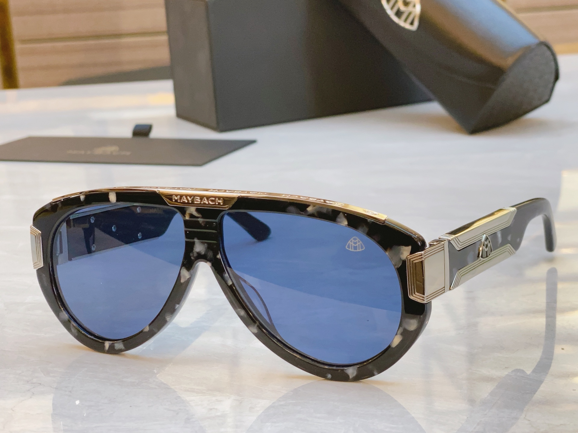 ，【MAYBAC*】迈巴*赫新款太阳镜🕶️🕶️，MODEL THE IDOLI-A9 ，SIZE：60口