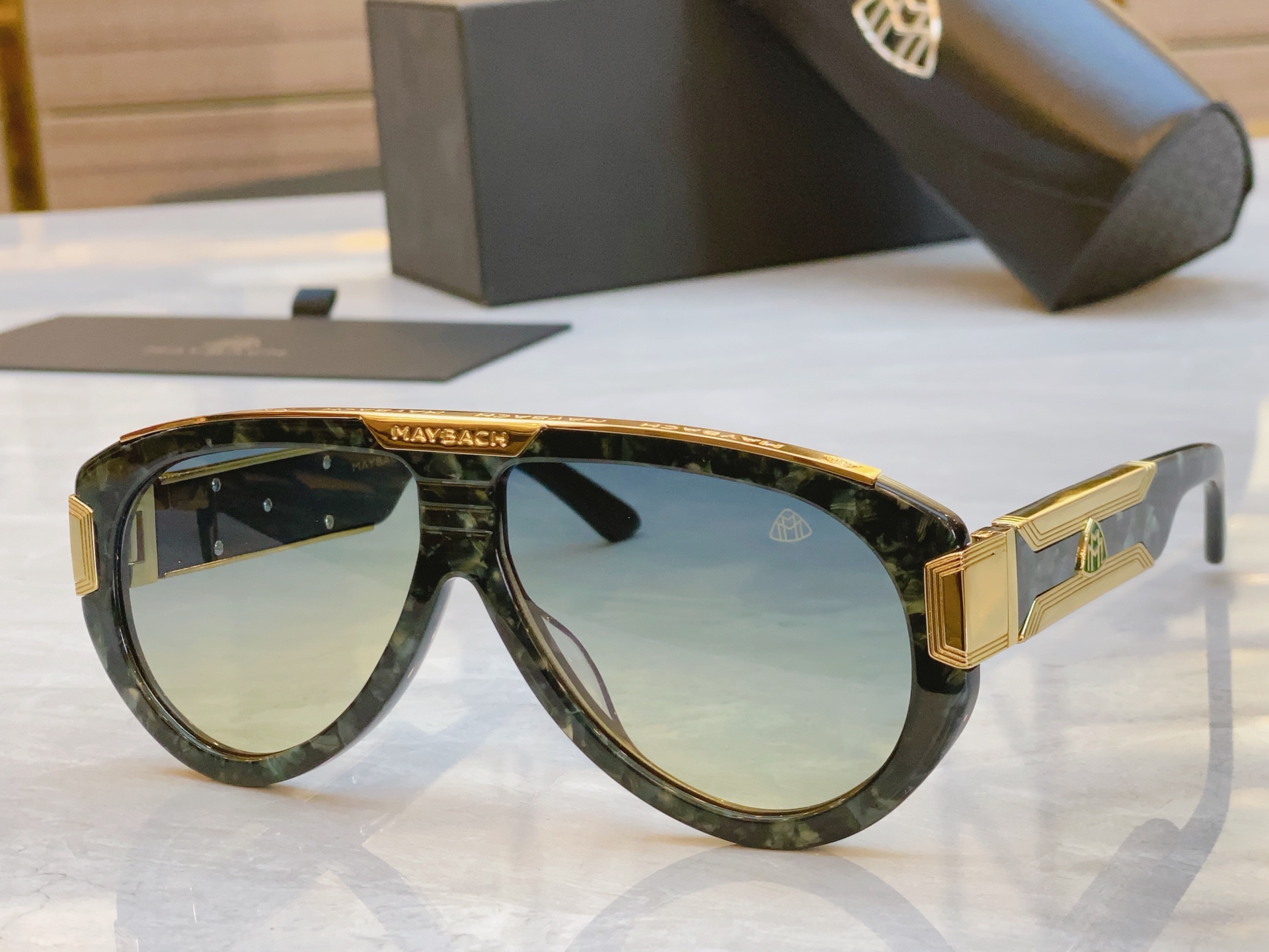 ，【MAYBAC*】迈巴*赫新款太阳镜🕶️🕶️，MODEL THE IDOLI-A9 ，SIZE：60口