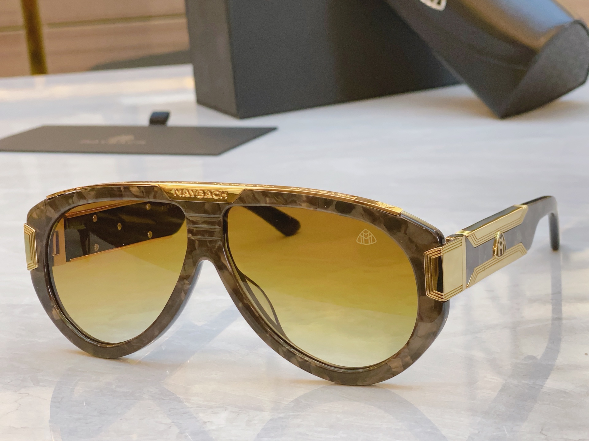 ，【MAYBAC*】迈巴*赫新款太阳镜🕶️🕶️，MODEL THE IDOLI-A9 ，SIZE：60口