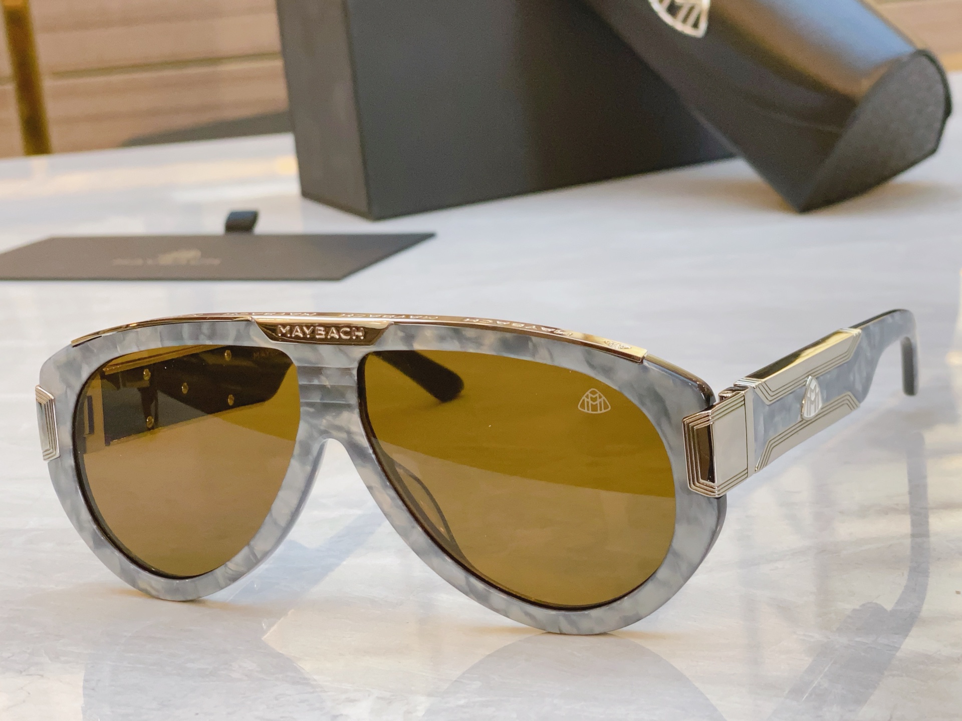 ，【MAYBAC*】迈巴*赫新款太阳镜🕶️🕶️，MODEL THE IDOLI-A9 ，SIZE：60口