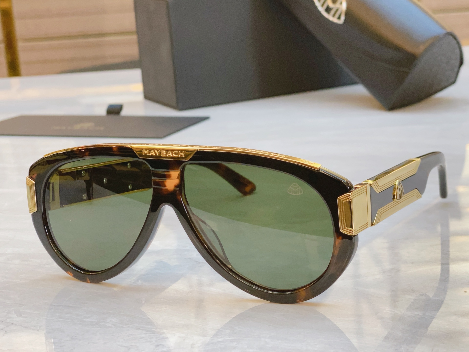 ，【MAYBAC*】迈巴*赫新款太阳镜🕶️🕶️，MODEL THE IDOLI-A9 ，SIZE：60口