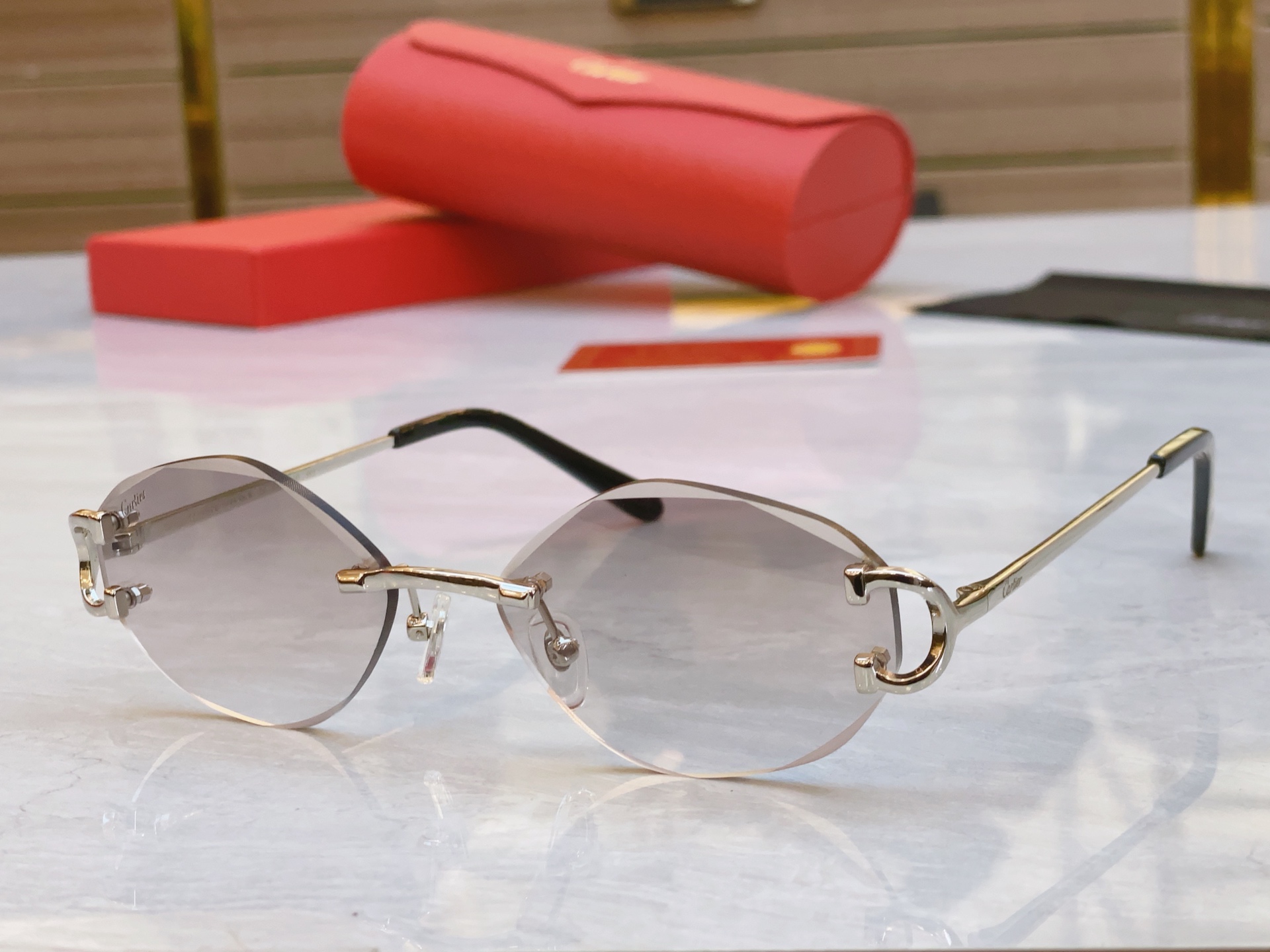 ，【CARTIE*】卡地*亚新款太阳镜，CT0092O，size 58口17-135