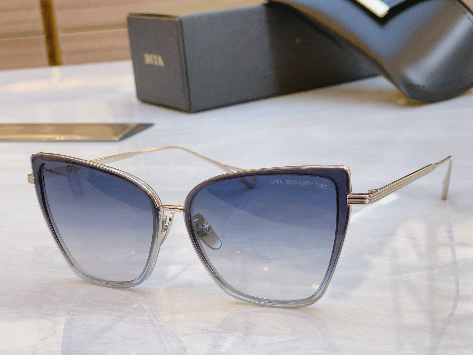 NO:248671,,【DIT*】Ti*ta new sunglasses, MODELDLS932-01, SIZE53-mouth 18-145 glasses, sunglasses, glasses19860909,【DIT*】蒂*塔新款太阳镜,MODELDLS932-01,SIZE53口18-145眼镜墨镜太阳镜,眼镜,glasses