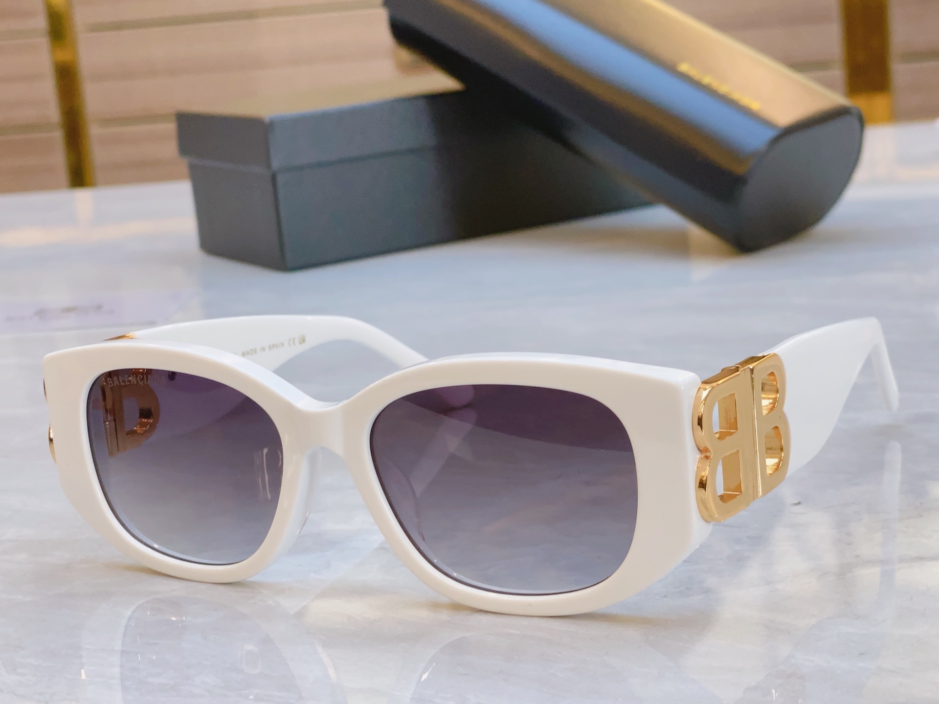 NO:248676,,【BALENCIAG*】Paris *Shijia new sunglasses, MODELBB04003, SIZE54-mouth 18-130 glasses, sunglasses, glasses, balenciaga19860909,【BALENCIAG*】巴黎*世家新款太阳镜,MODELBB04003,SIZE54口18-130眼镜墨镜太阳镜,眼镜,balenciaga,glasses