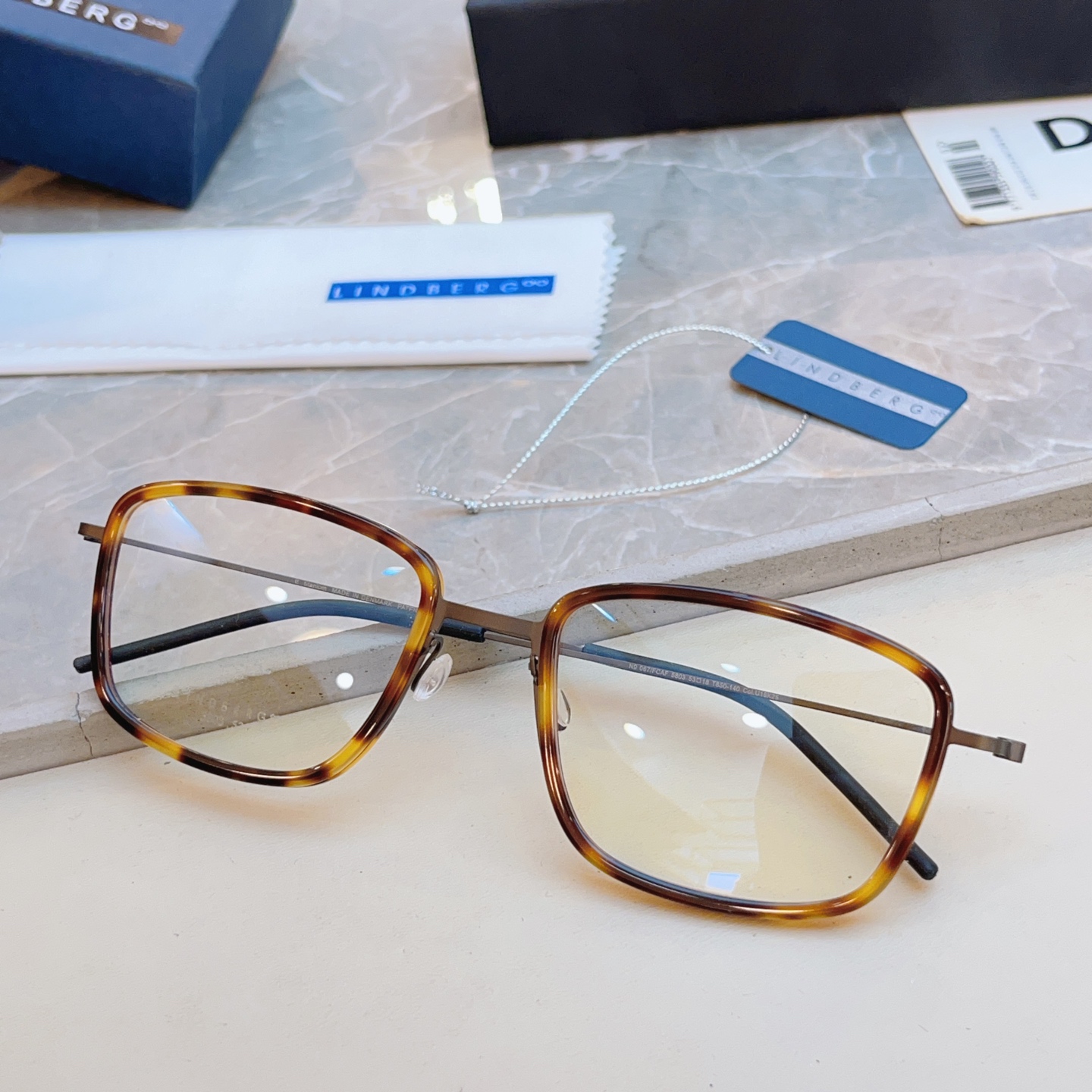 ，【LINDBER*】林德*伯格新款光学架，MODEL：5803，SIZE：53口18-140 高版本