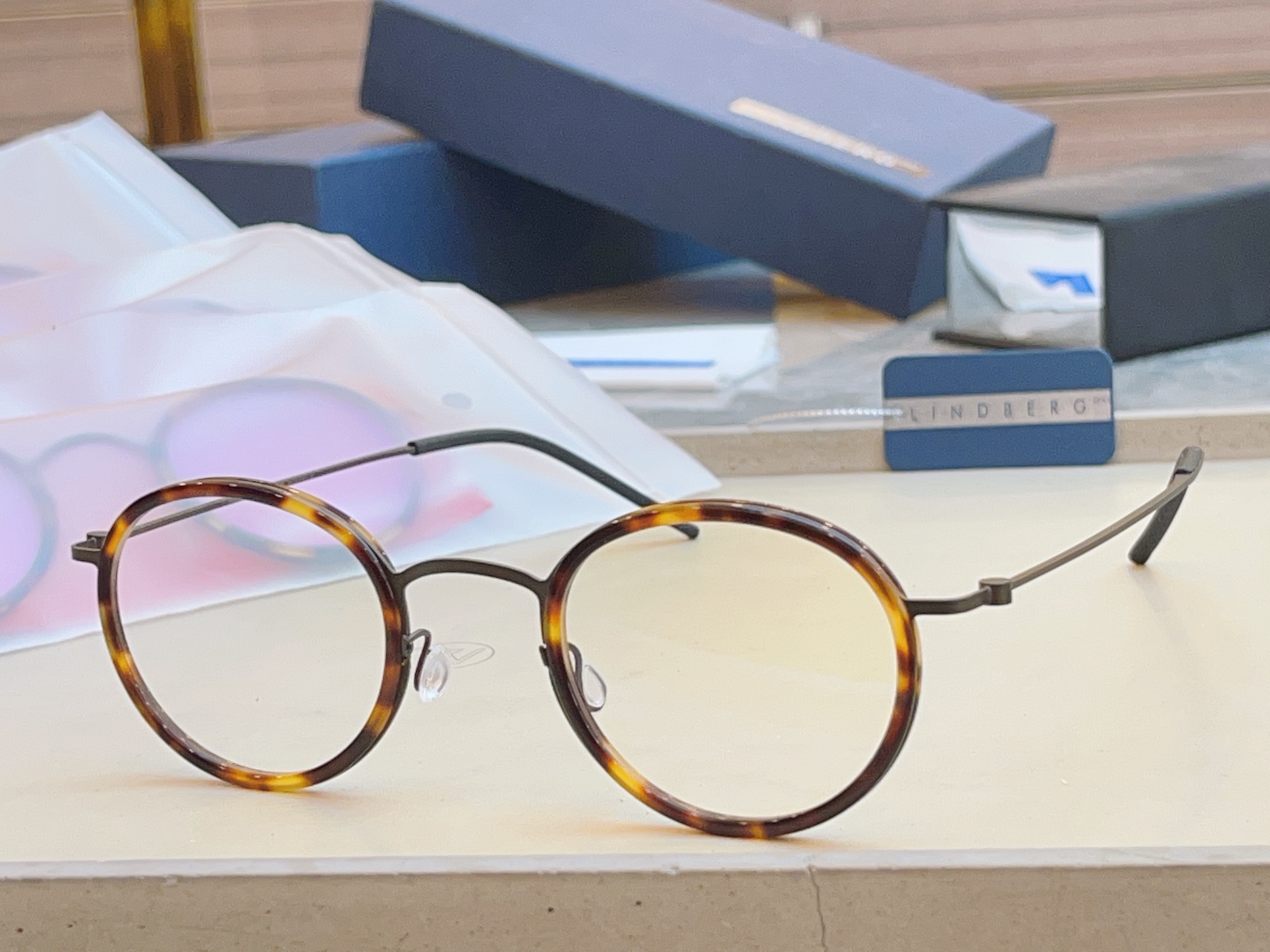 ，【LINDBER*】林德*伯格新款光学架，MODEL：5805，SIZE：46口25-145 高版本