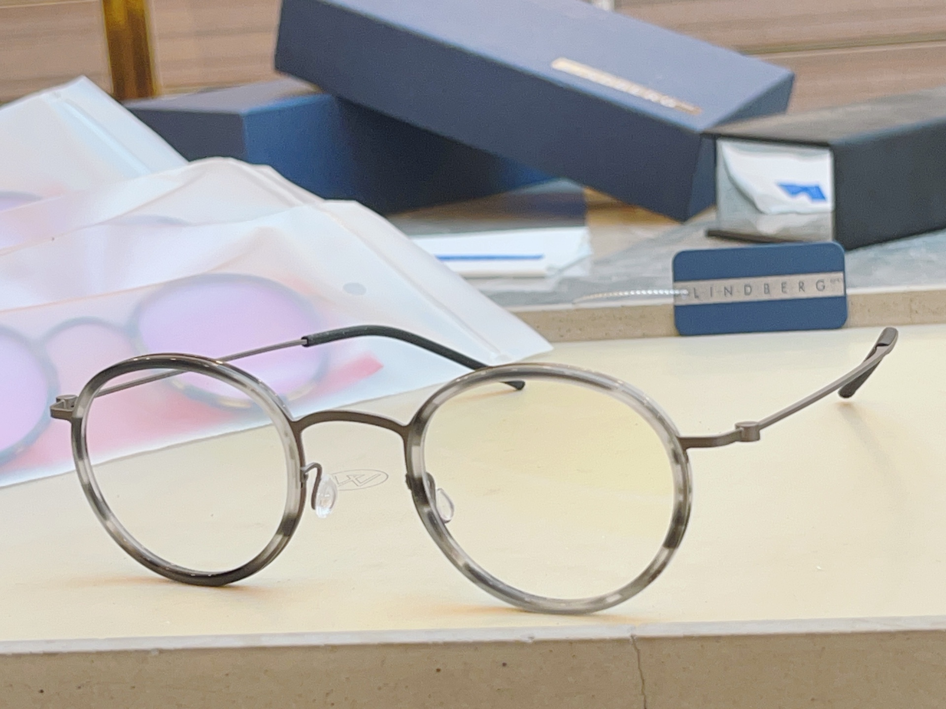 ，【LINDBER*】林德*伯格新款光学架，MODEL：5805，SIZE：46口25-145 高版本