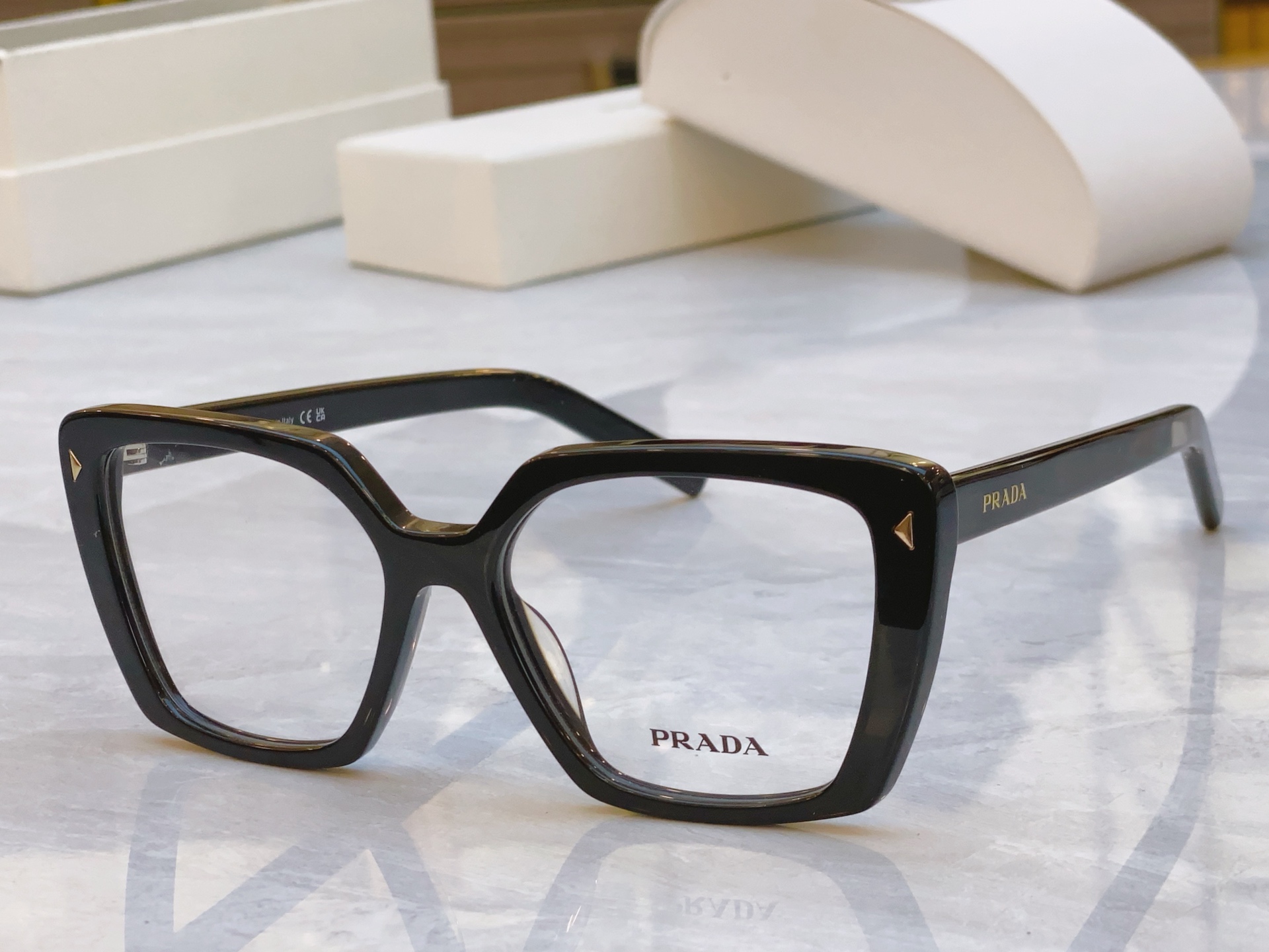 ，【PRAD*】普拉*达新款眼镜架，MODEL：PR 16ZV，SIZE：53口18-145
