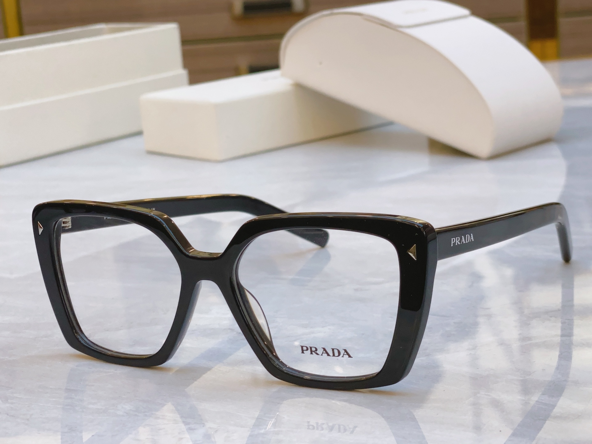 ，【PRAD*】普拉*达新款眼镜架，MODEL：PR 16ZV，SIZE：53口18-145