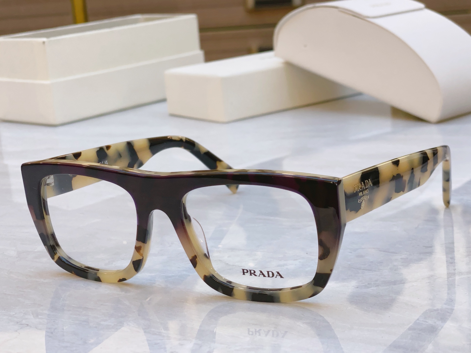 ，【PRAD*】普拉*达新款眼镜架，MODEL：PRA17V，SIZE：53口20-145