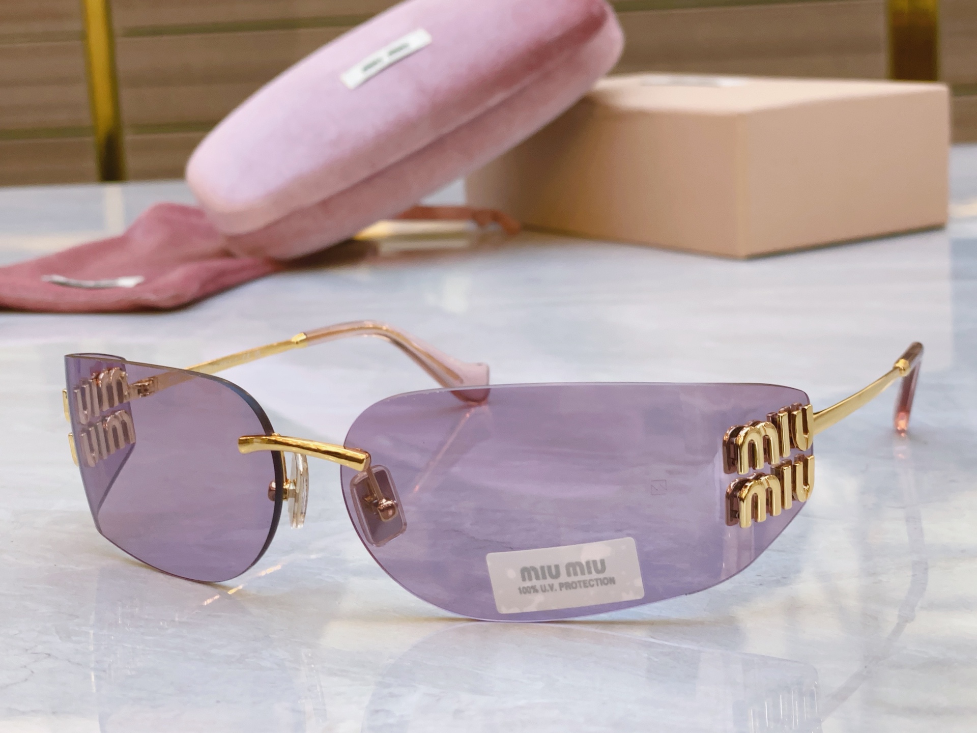 ，【MIU MI*】缪缪新款太阳镜，
MODELSMU A51S，SIZE：75口14-110