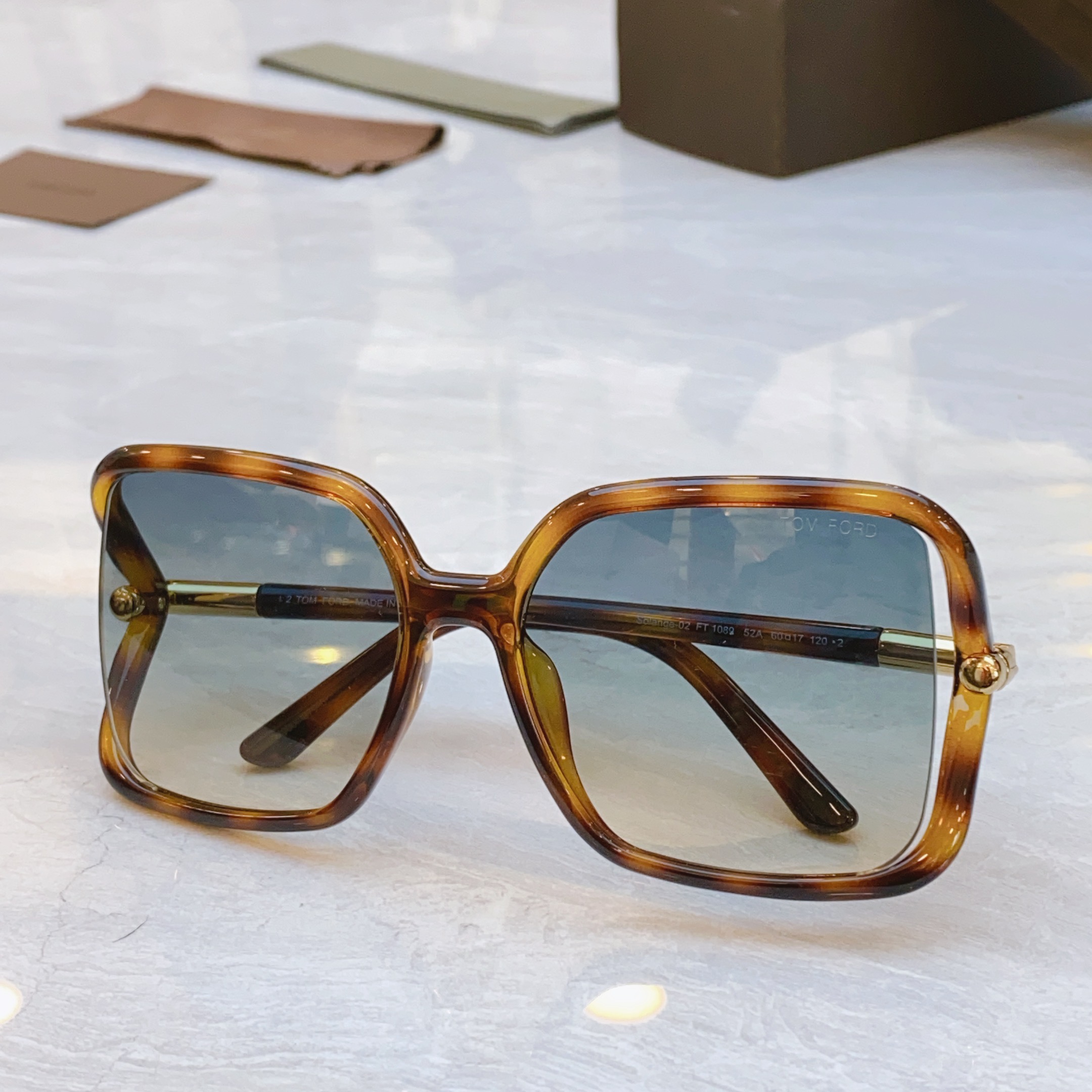 ，【TOM FOR*】汤姆*福特新款太阳镜🕶️，MODEL：FT 1089，SIZE：60口17-120