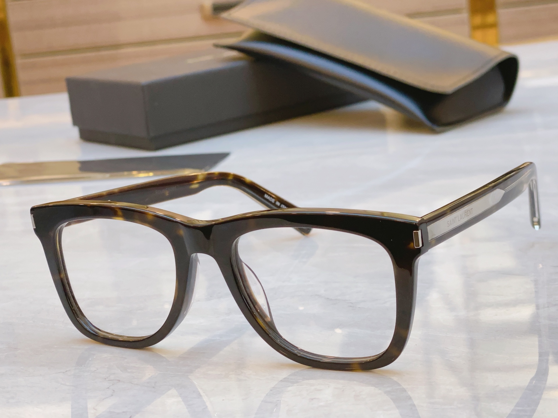 ，【SAINT LAURN*】圣罗*兰新款太阳镜，MODELSL 712，SIZE52口19-140