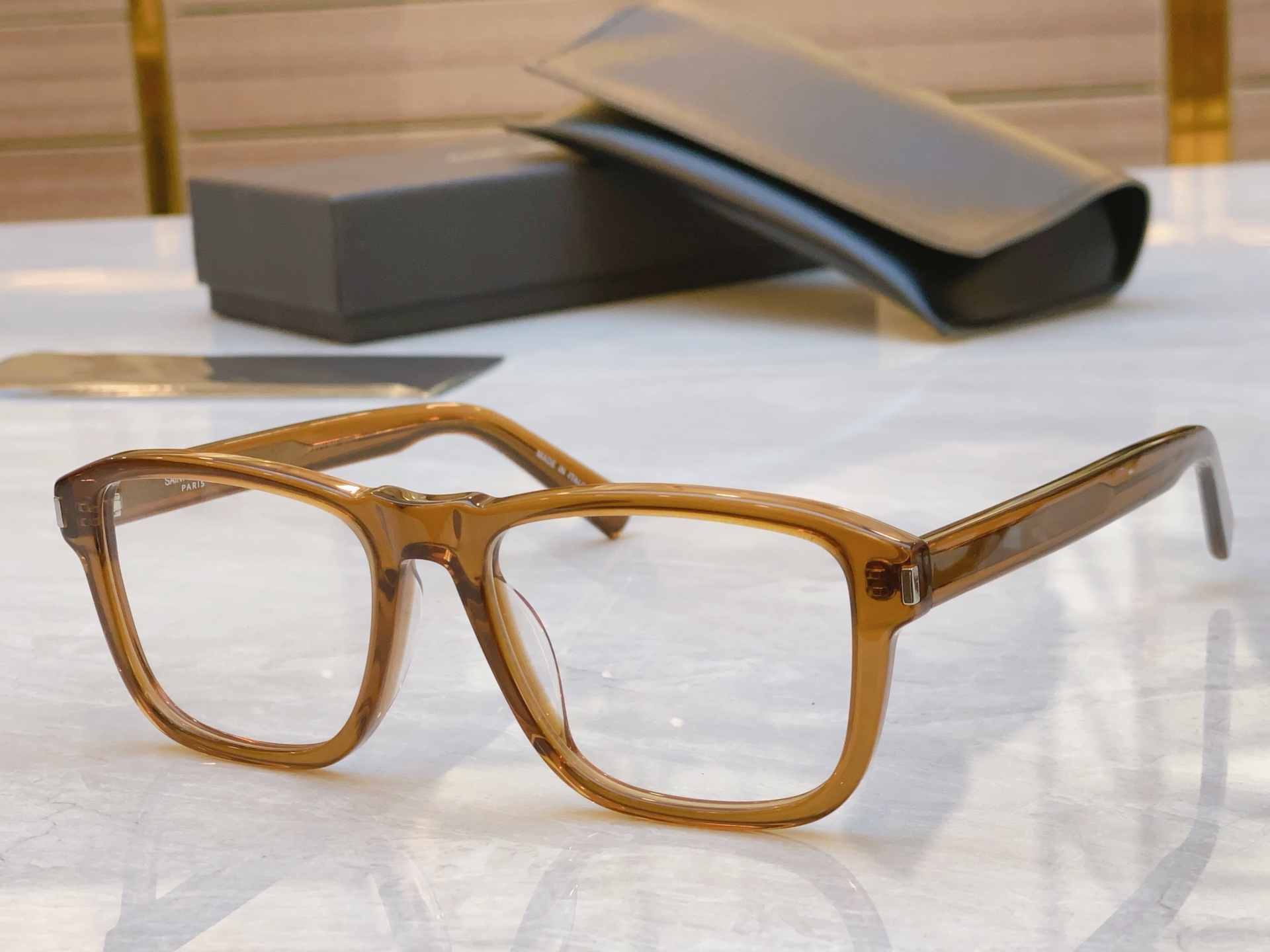 ，【SAINT LAURN*】圣罗*兰新款太阳镜，MODELSL 710，SIZE54口19-140