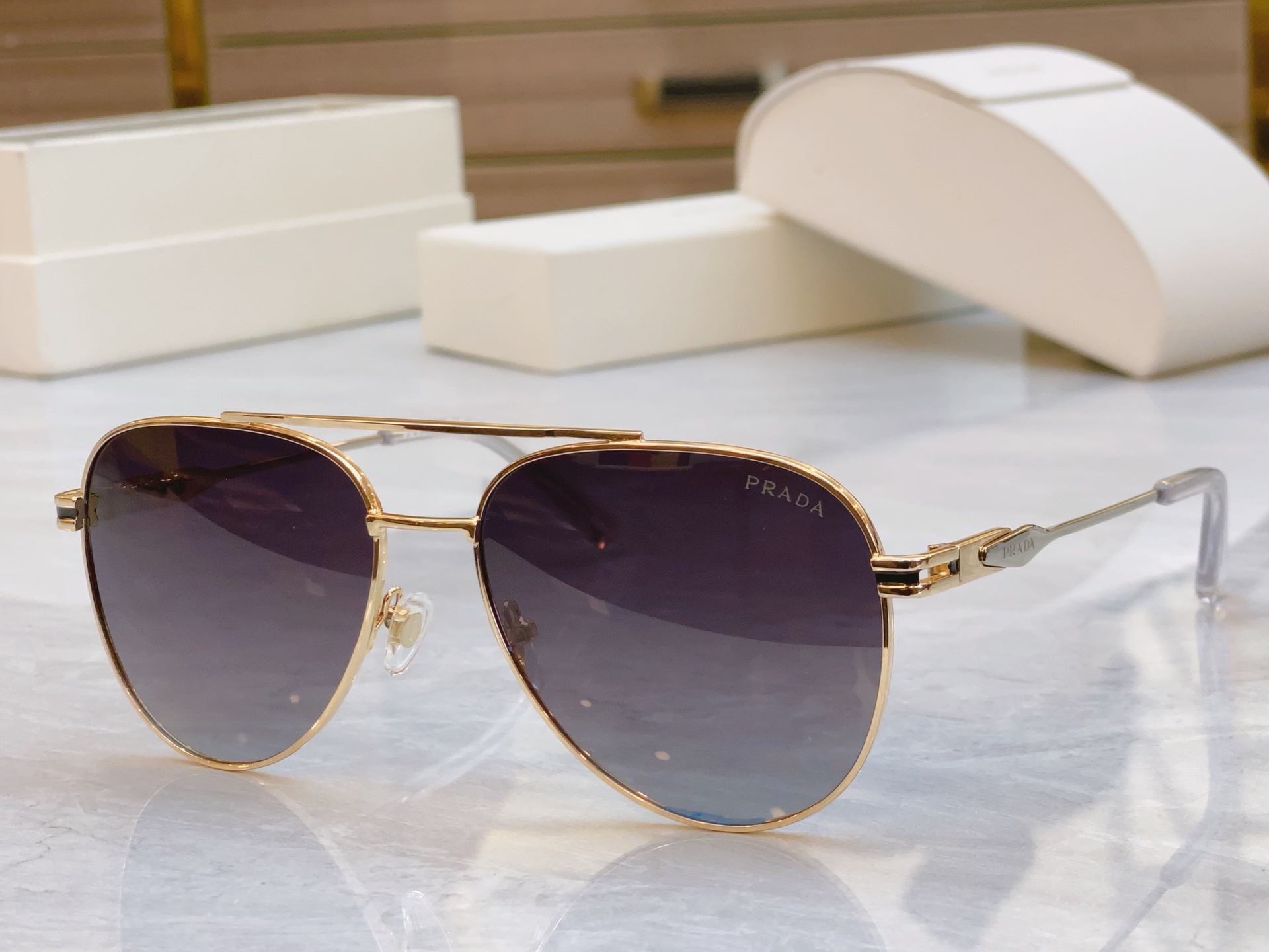 ，【PRAD*】普拉*达新款太阳镜🕶️，MODEL：PR A88-S，SIZE：59口15-145