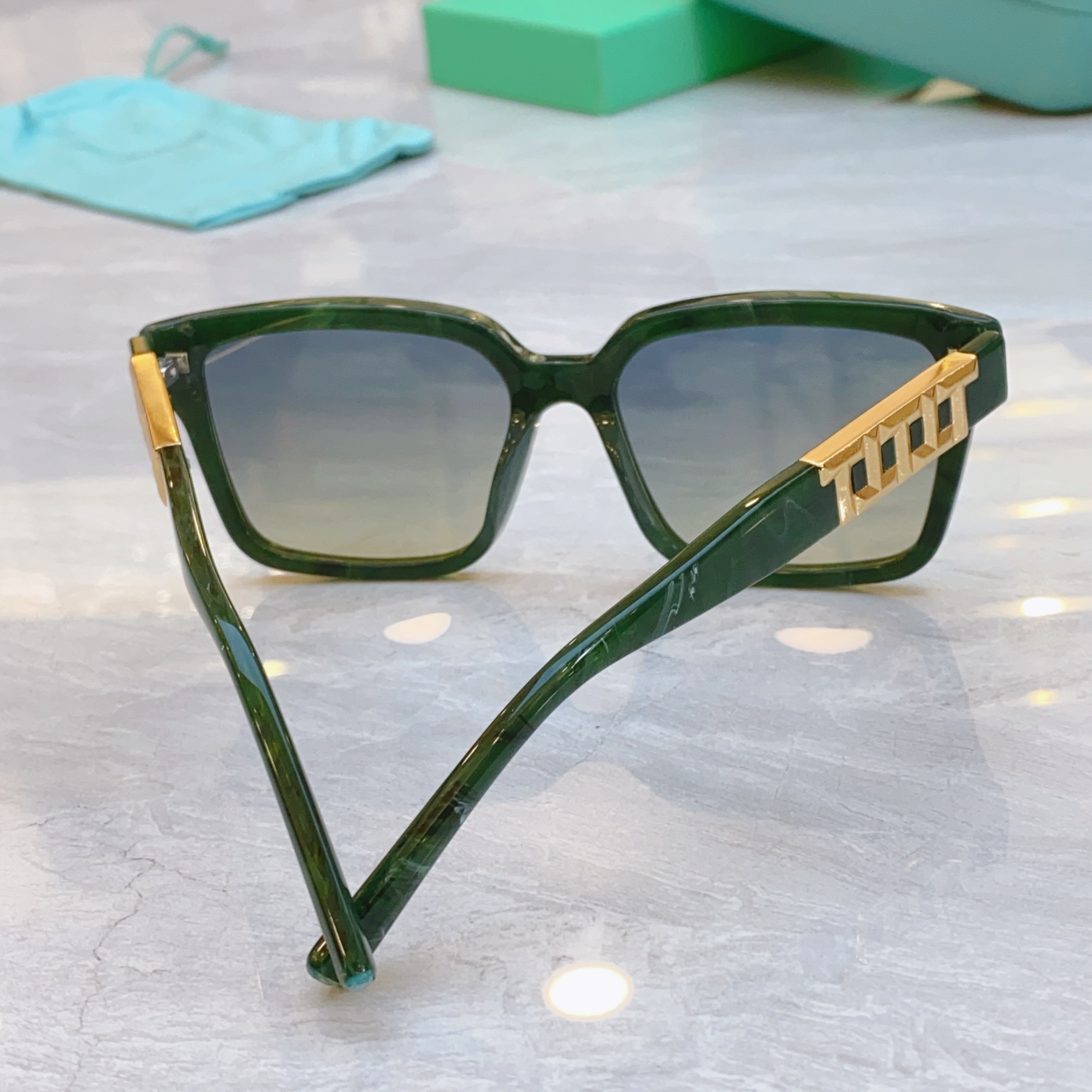 ，【Tiffany & Co.】蒂芙*尼新款太阳镜🕶️，Mod：TF5016，Size：56口17-14