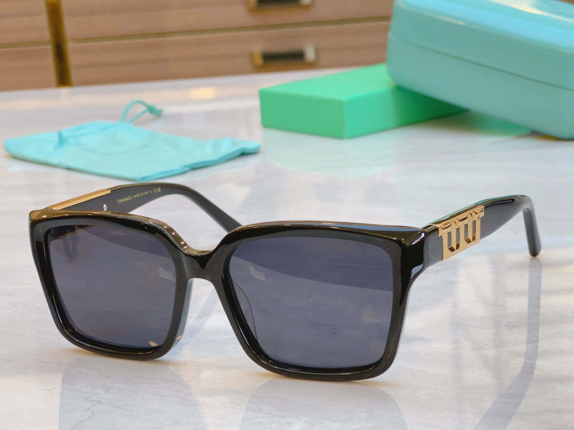 ，【Tiffany & Co.】蒂芙*尼新款太阳镜🕶️，Mod：TF5016，Size：56口17-14