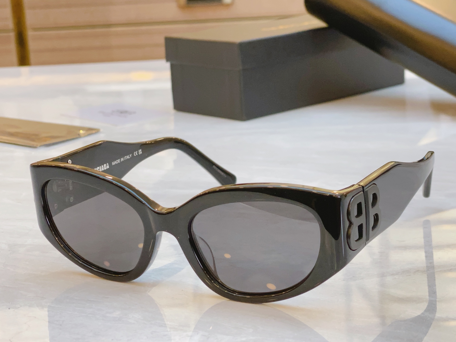 ，【BALENCIAG*】巴黎*世家新款太阳镜，MODEL：BB0324S，SIZE：55口20-135