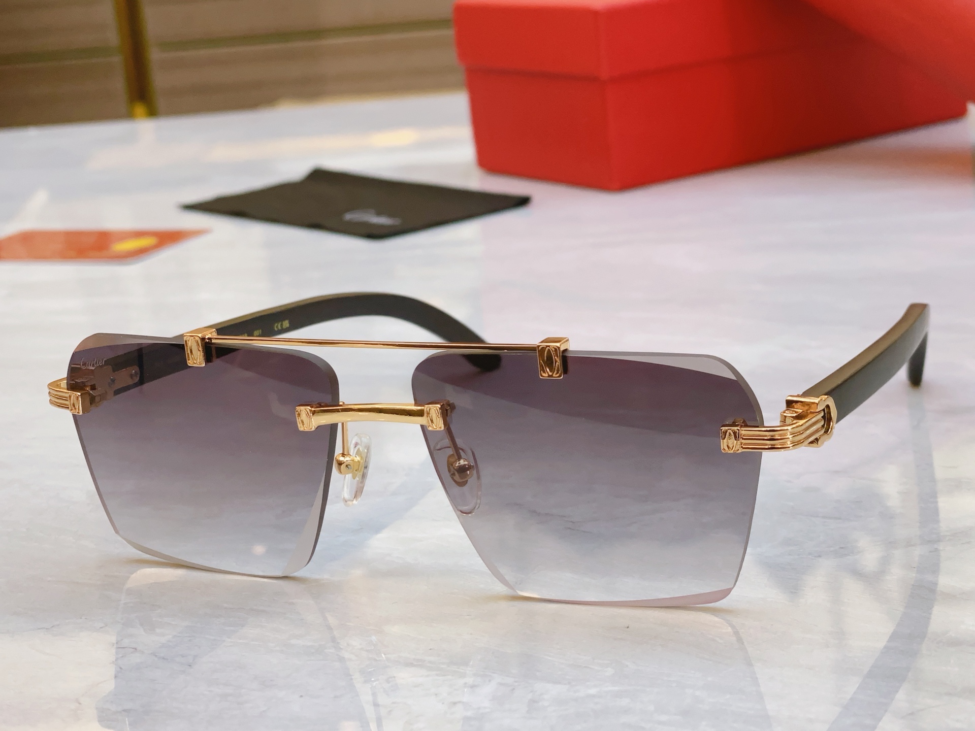 ，【CARTIE*】卡地*亚新款太阳镜，CT0622S，size 58口17-143
