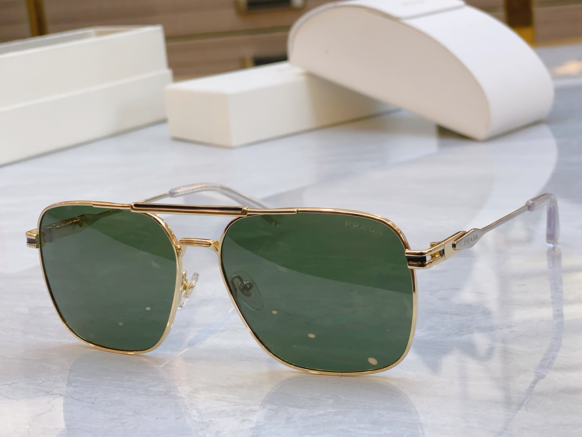 ，【PRAD*】普拉*达新款太阳镜🕶️，MODEL：PR A92-S，SIZE：60口15-145