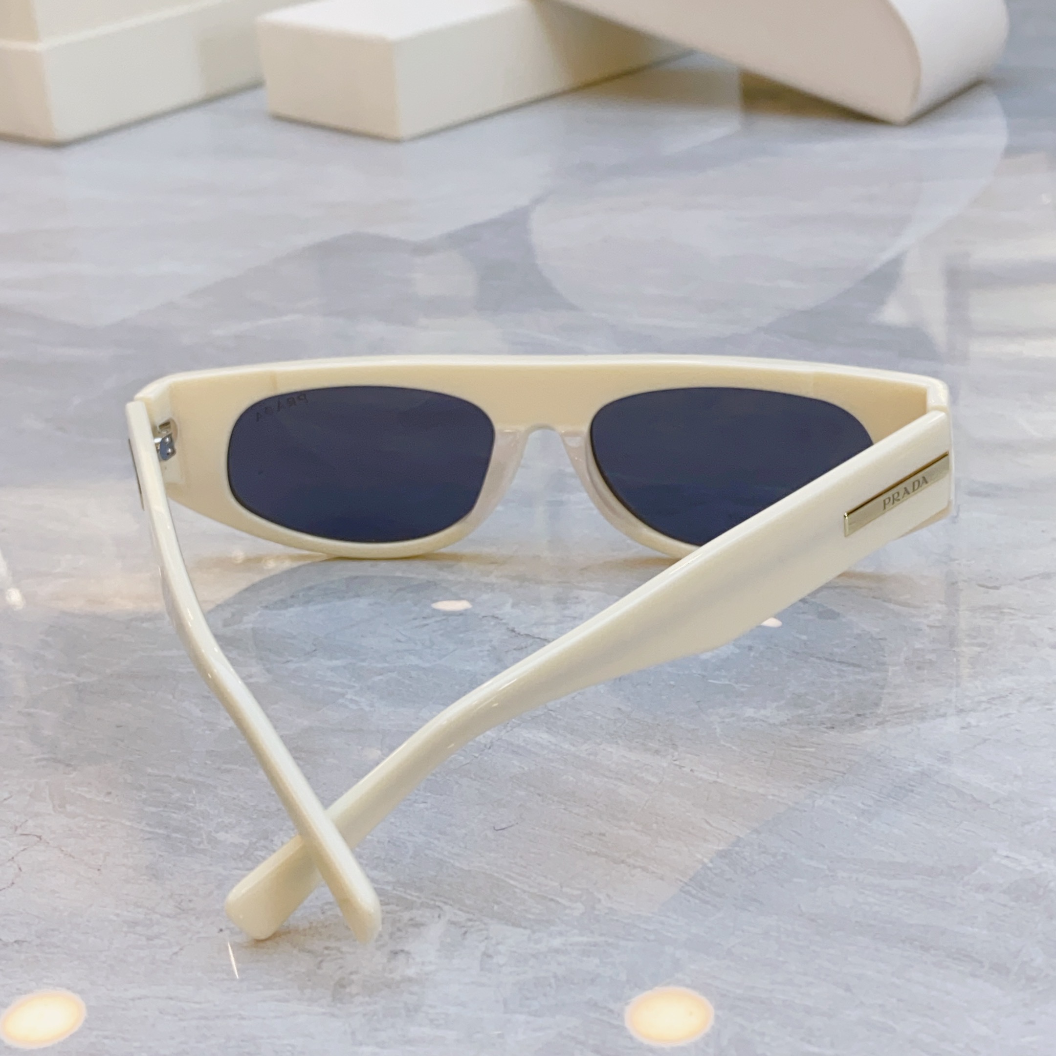，【PRAD*】普拉*达新款太阳镜🕶️，MODEL：PR S1008，SIZE：55口20-142