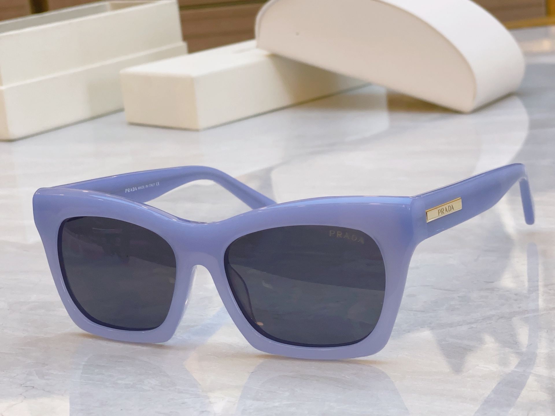，【PRAD*】普拉*达新款太阳镜🕶️，MODEL：PR S1009，SIZE：55口17-142