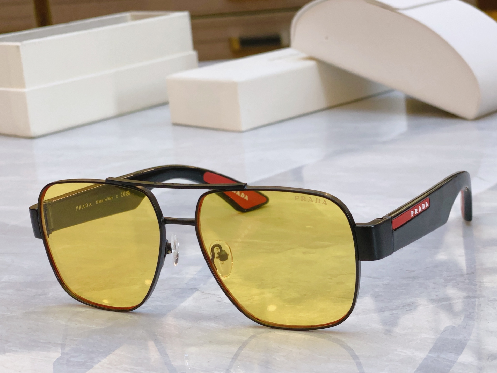 ，【PRAD*】普拉*达新款太阳镜🕶️，MODEL：PR S168VS，SIZE：59口15-140