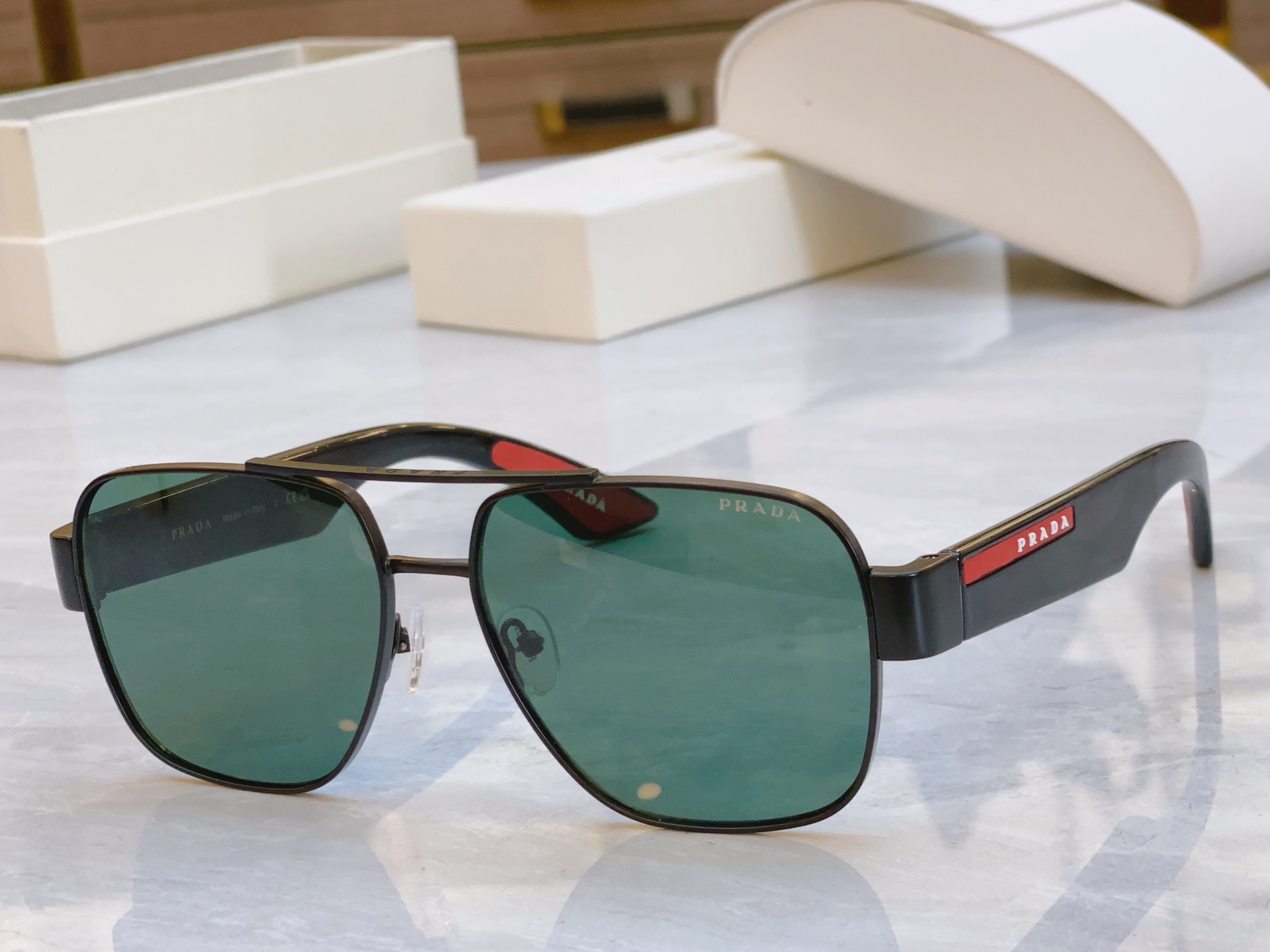 ，【PRAD*】普拉*达新款太阳镜🕶️，MODEL：PR S168VS，SIZE：59口15-140