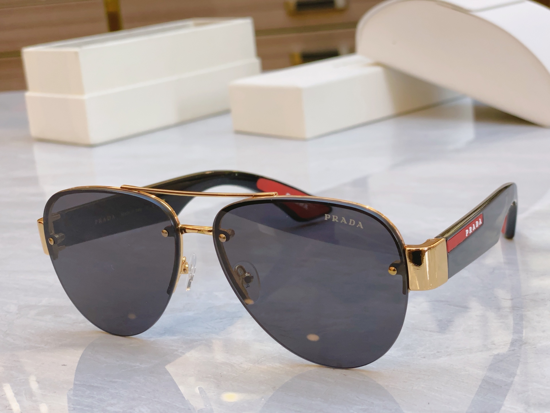，【PRAD*】普拉*达新款太阳镜🕶️，MODEL：PS 55YS，SIZE：61口14-140