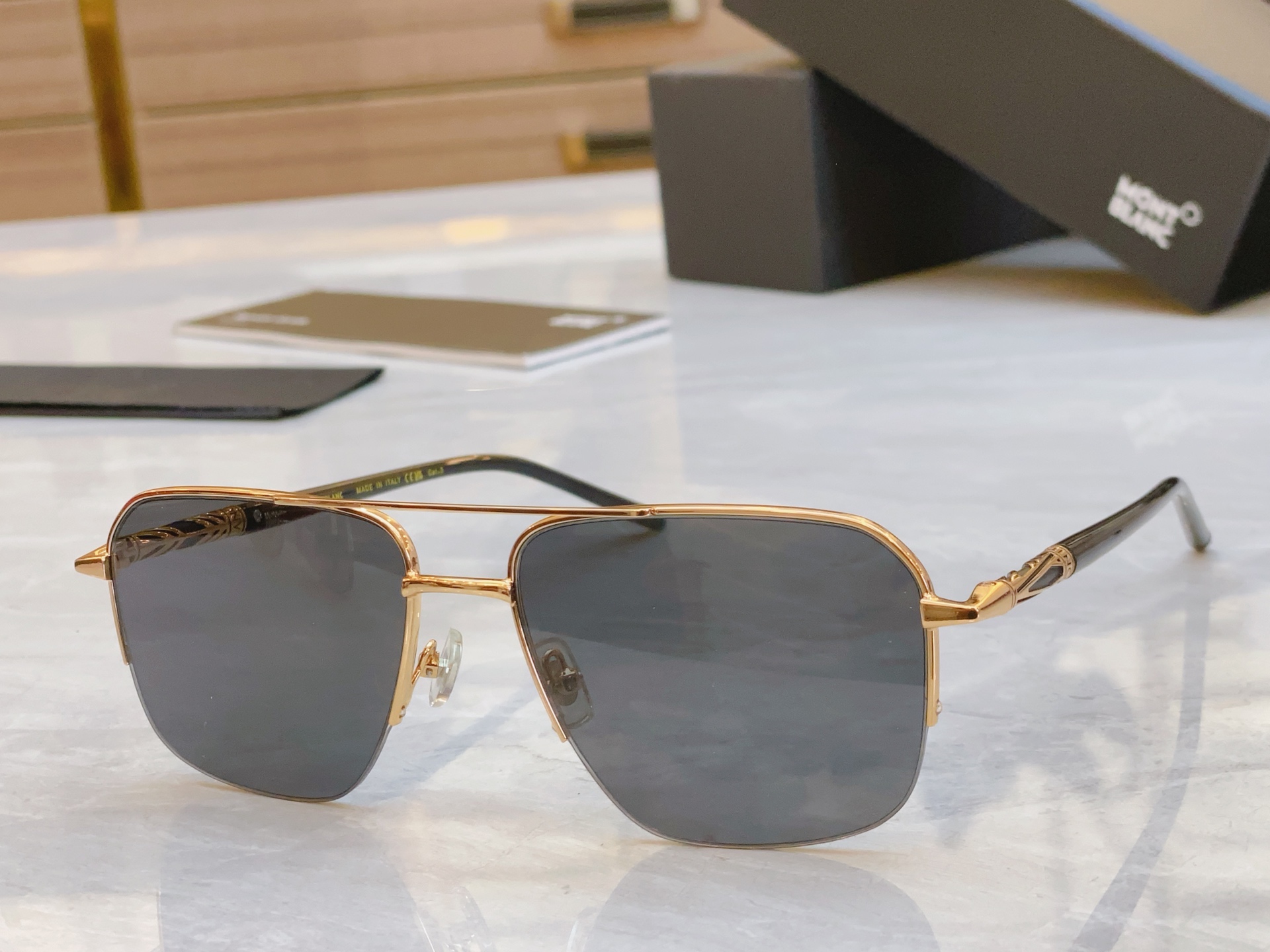 ，【MONT BLAN*】万宝*龙新款太阳镜，MODELMB0708S，SIZE57口17-145