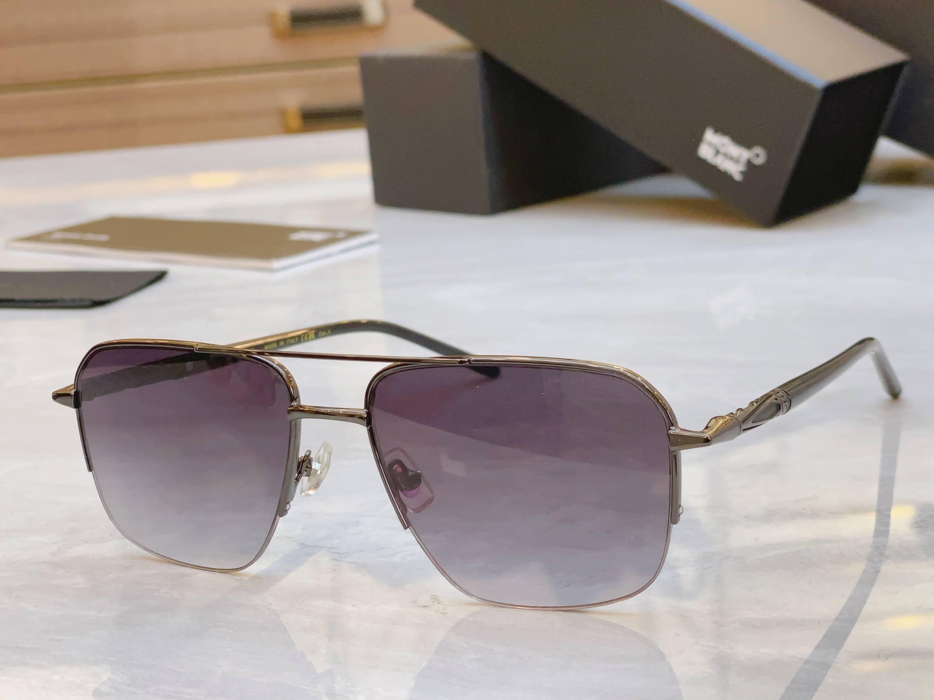 ，【MONT BLAN*】万宝*龙新款太阳镜，MODELMB0708S，SIZE57口17-145